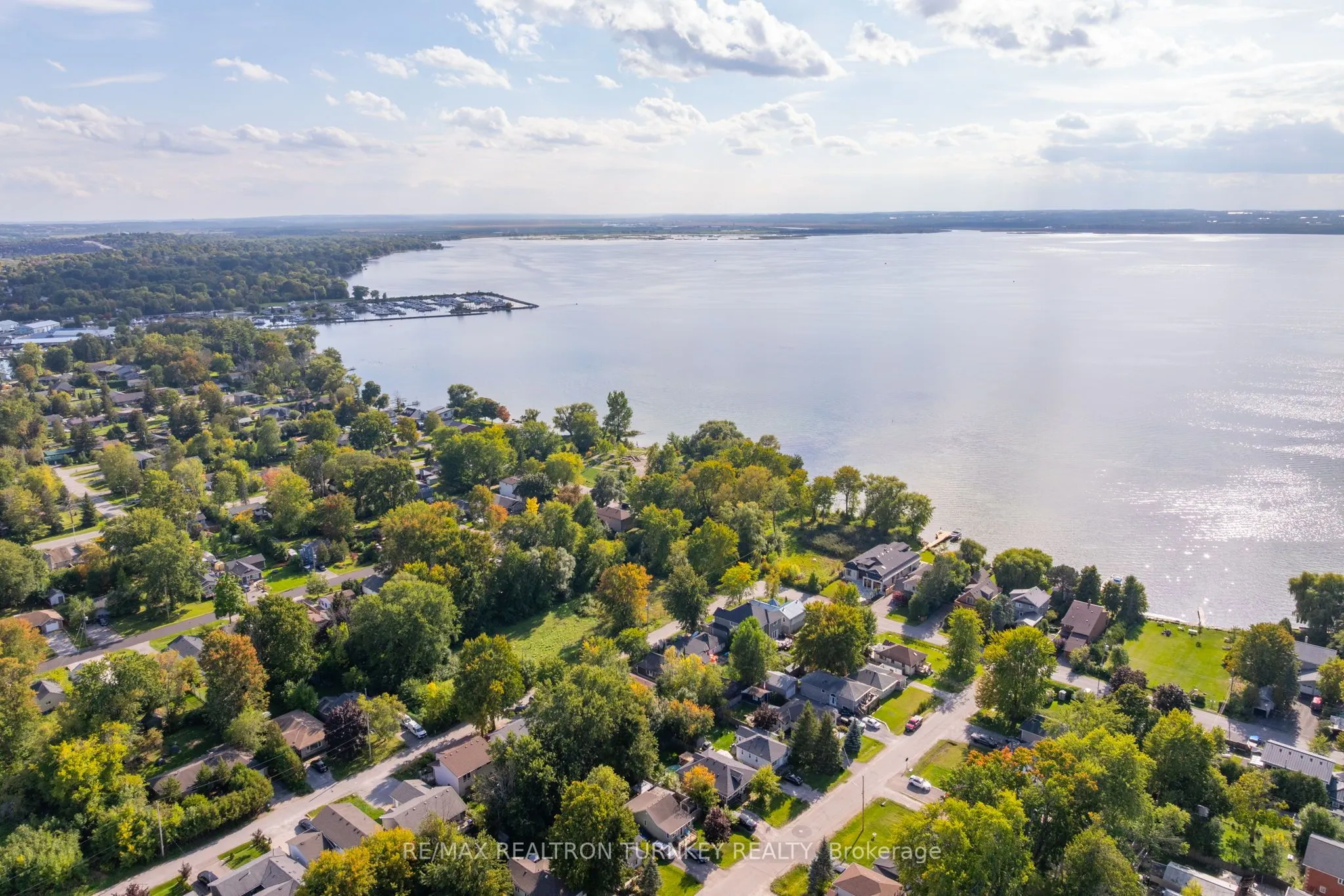 137 Cooks Bay Drive