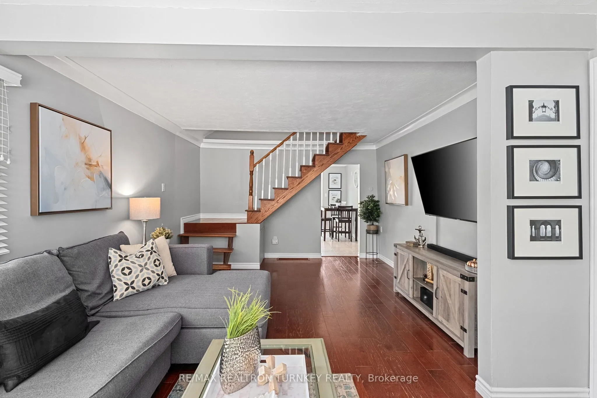 137 Cooks Bay Drive