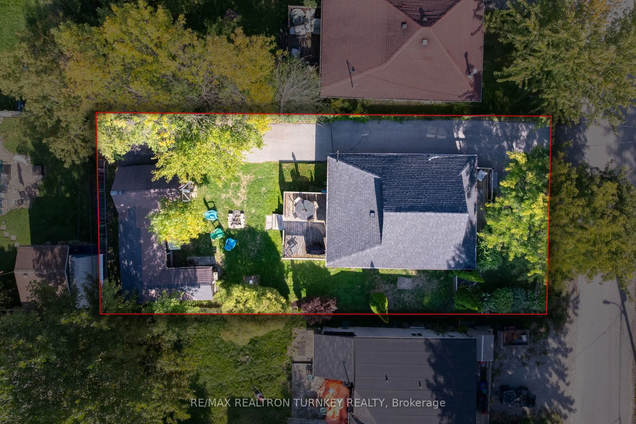 137 Cooks Bay Drive