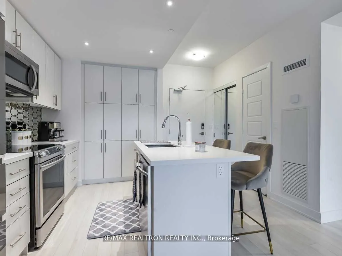 375 Sea Ray Avenue, #208