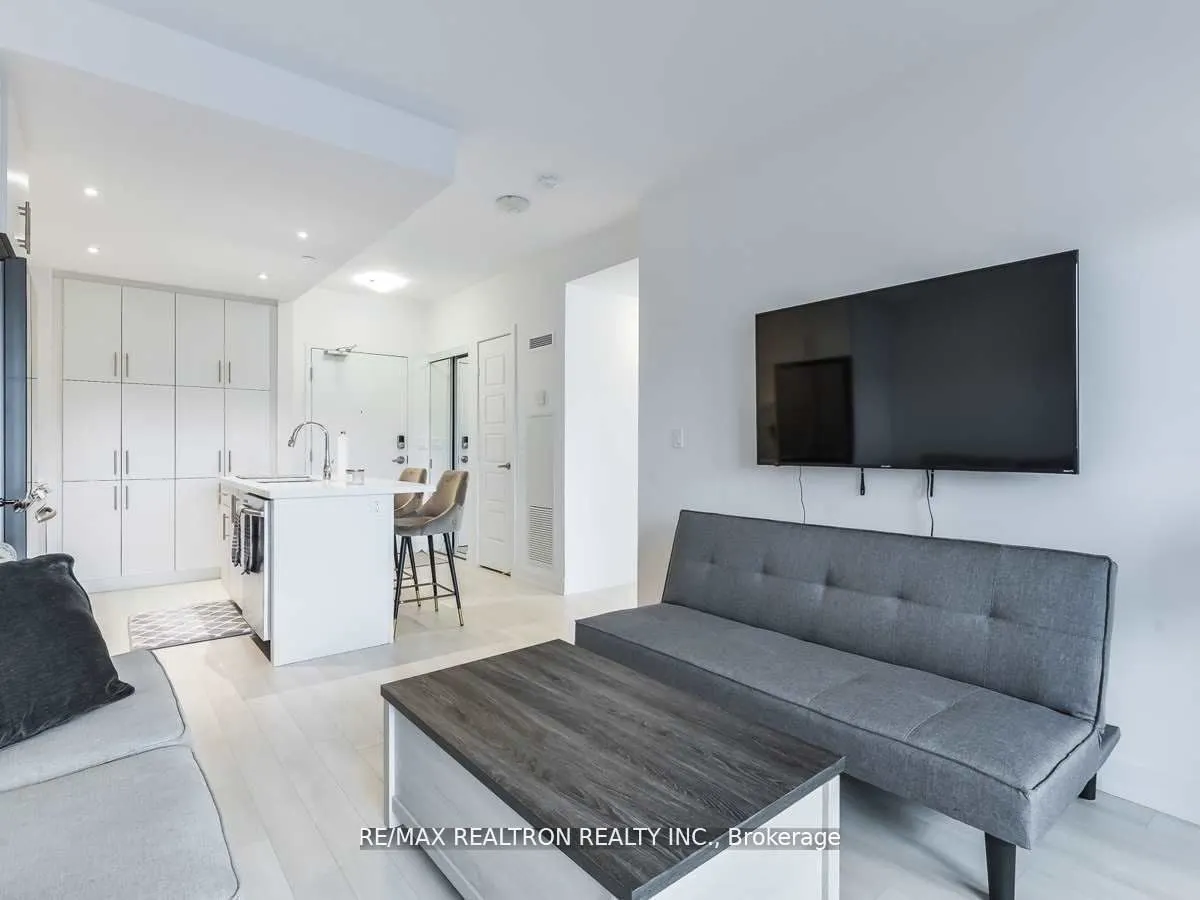 375 Sea Ray Avenue, #208