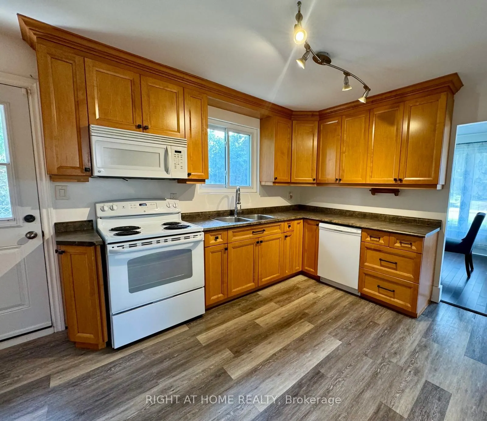 773 Elgin Street
