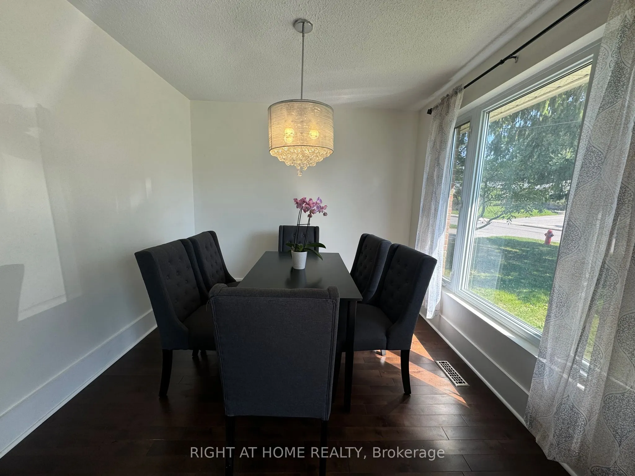 773 Elgin Street