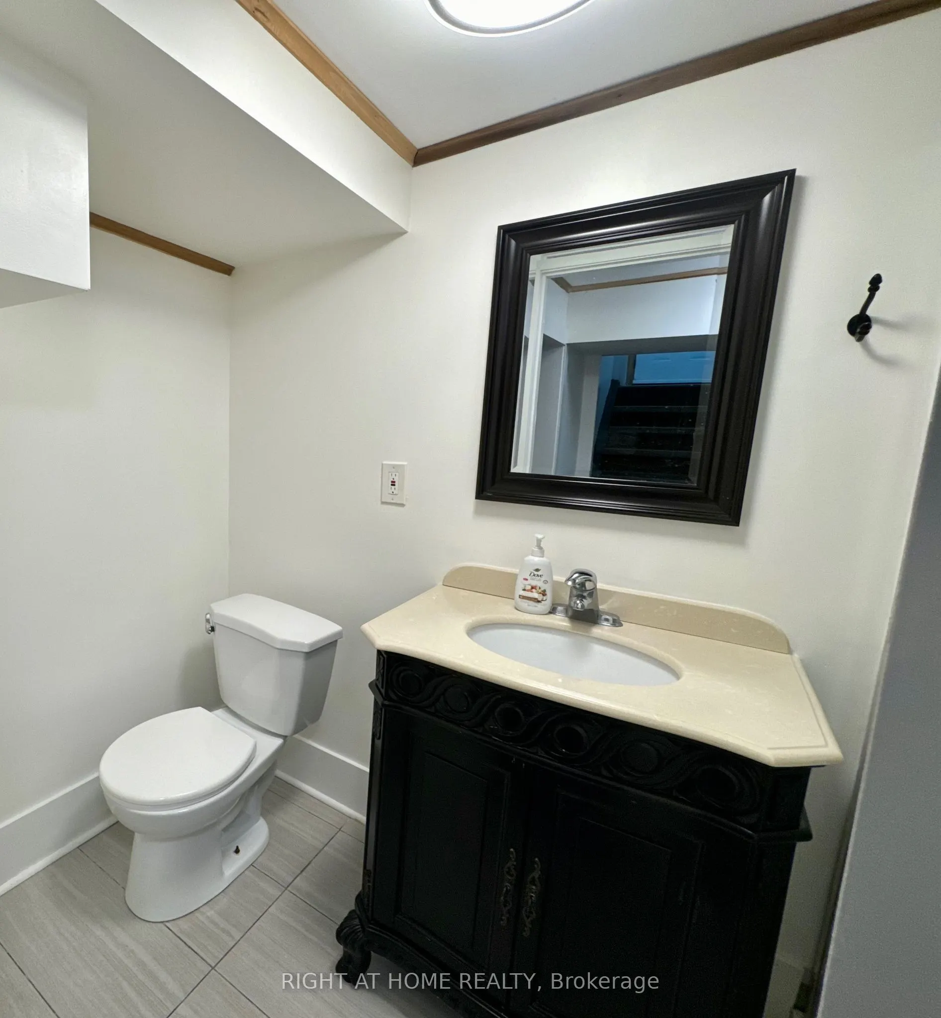 773 Elgin Street
