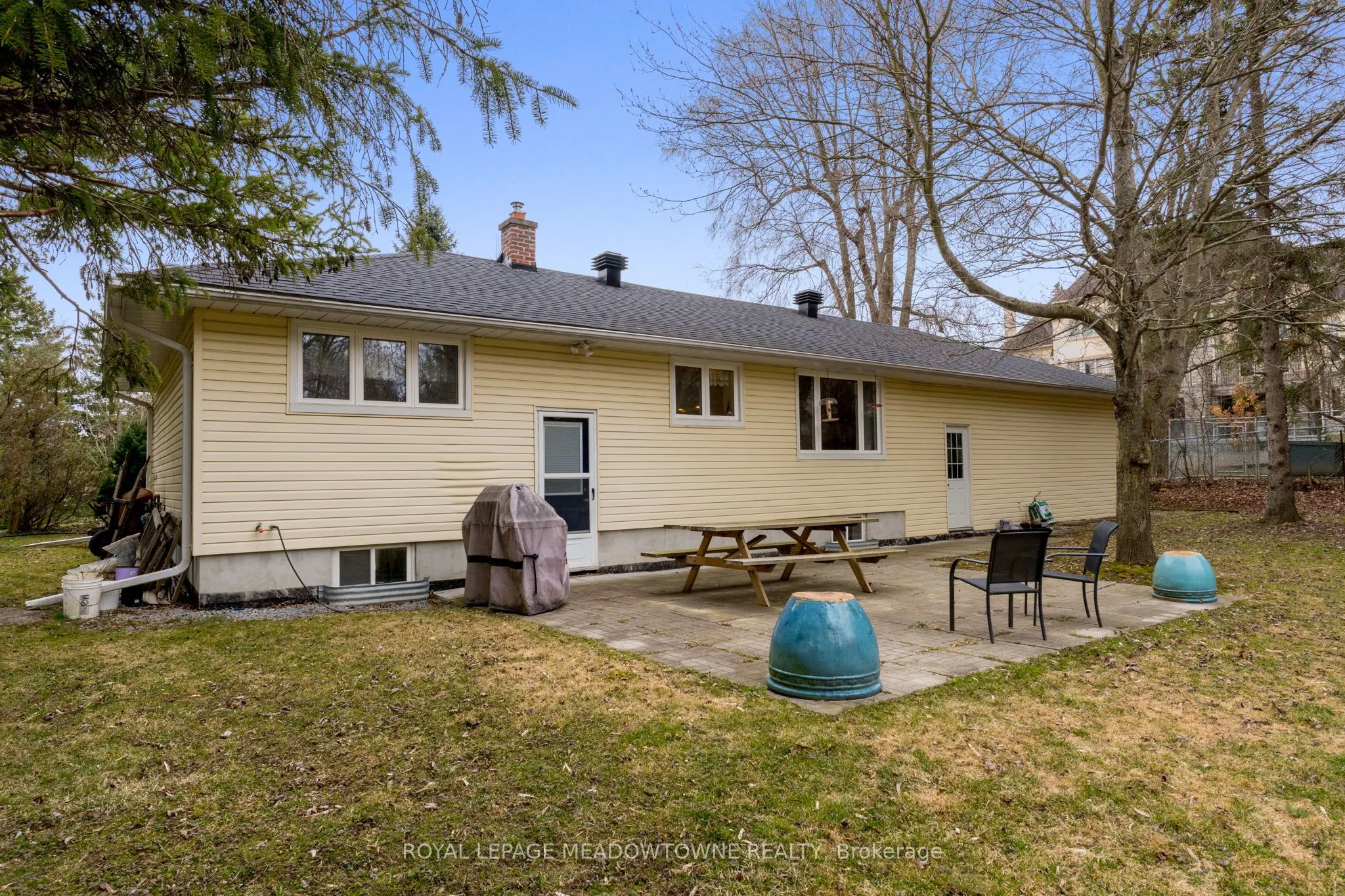 208 Martin Street