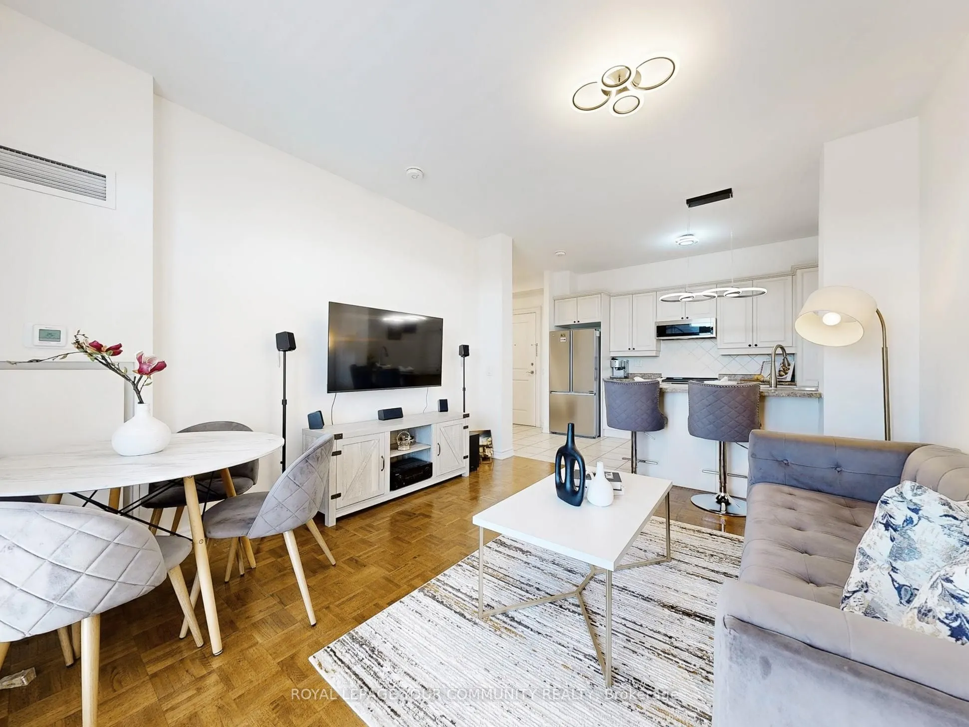 9519 Keele Street, #220