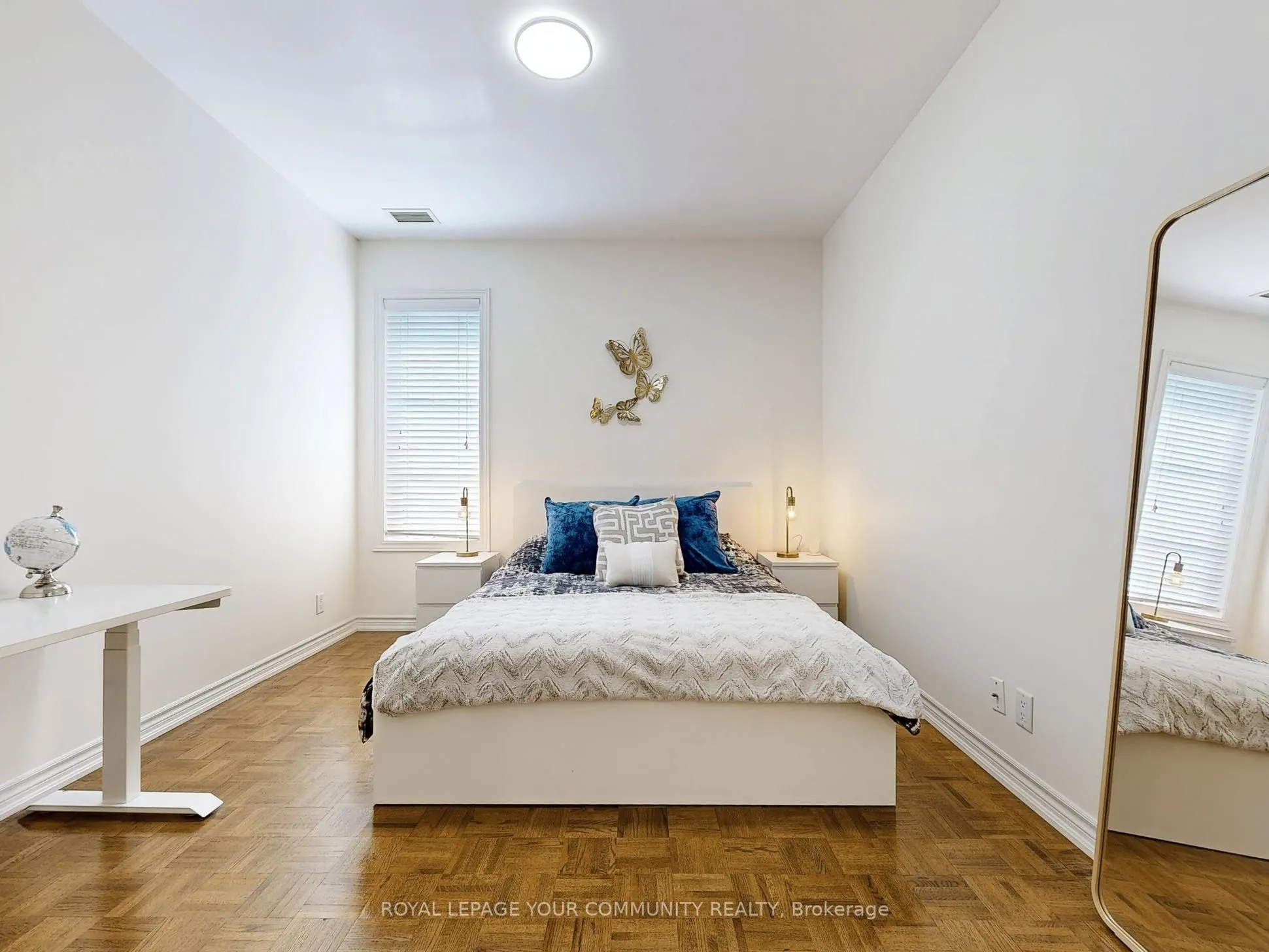 9519 Keele Street, #220
