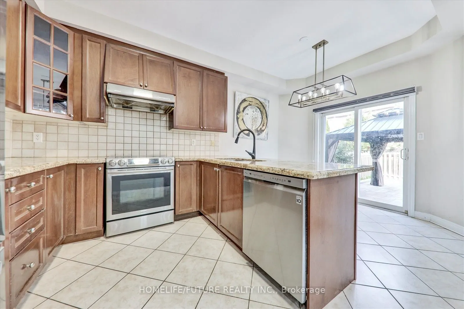 47 Albert Roffey Crescent
