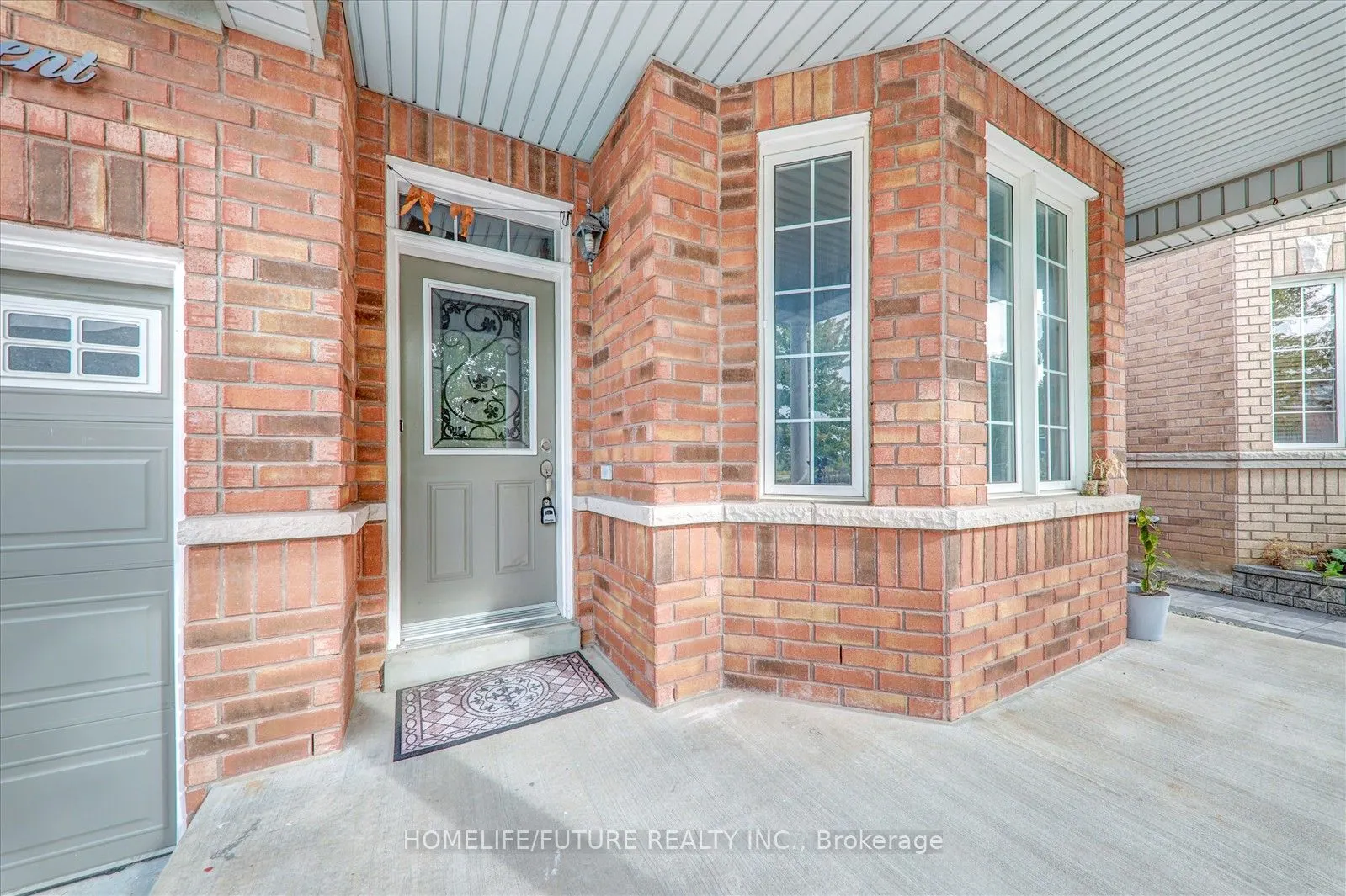 47 Albert Roffey Crescent