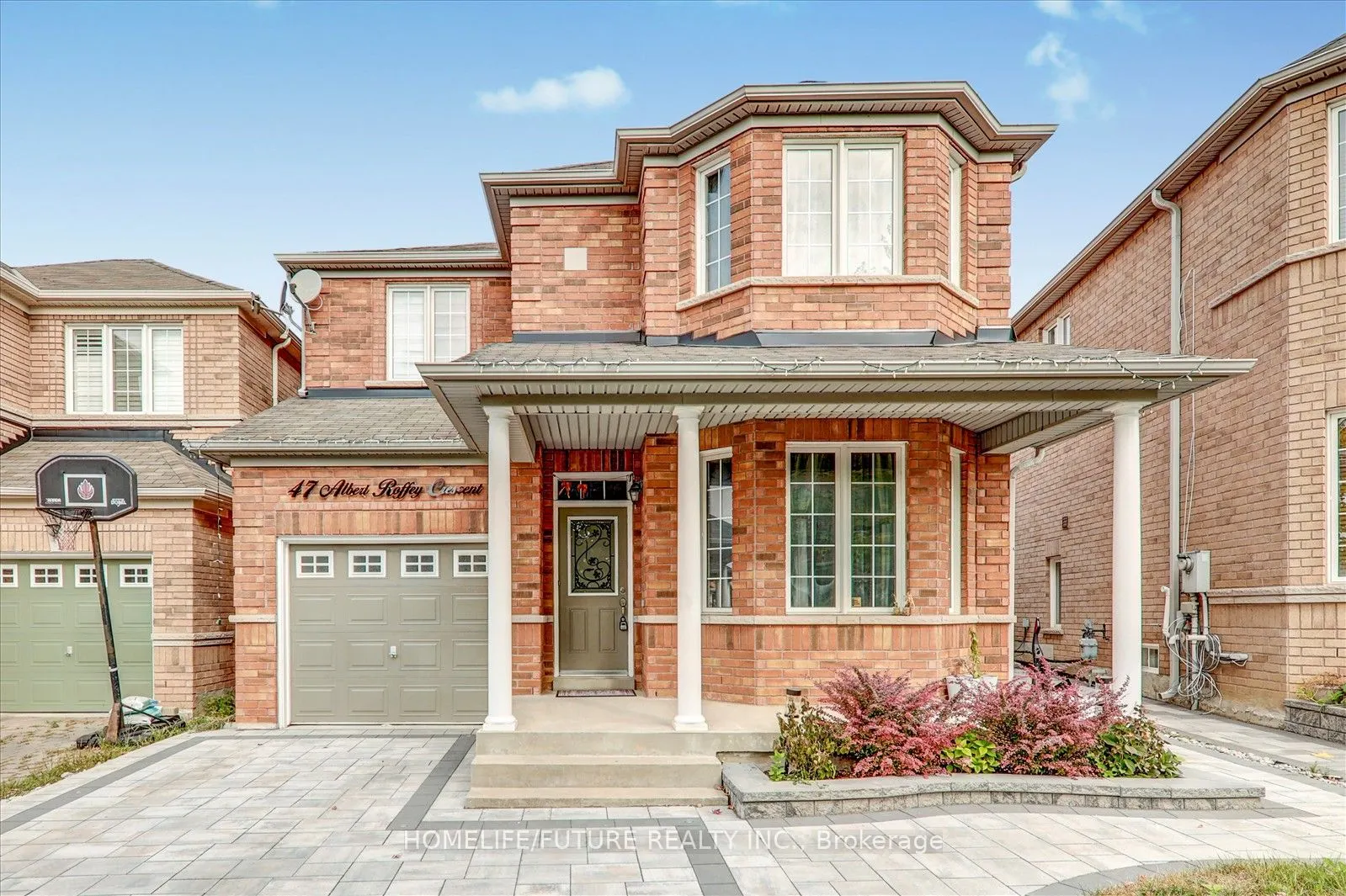 47 Albert Roffey Crescent