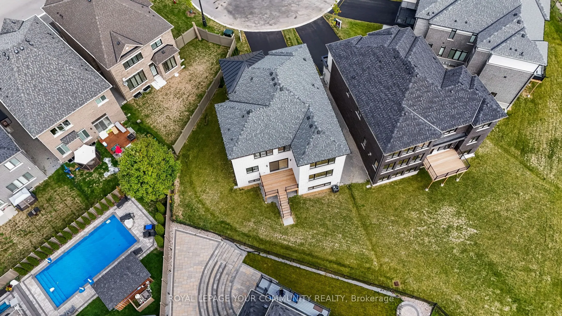 2 Bunn Court