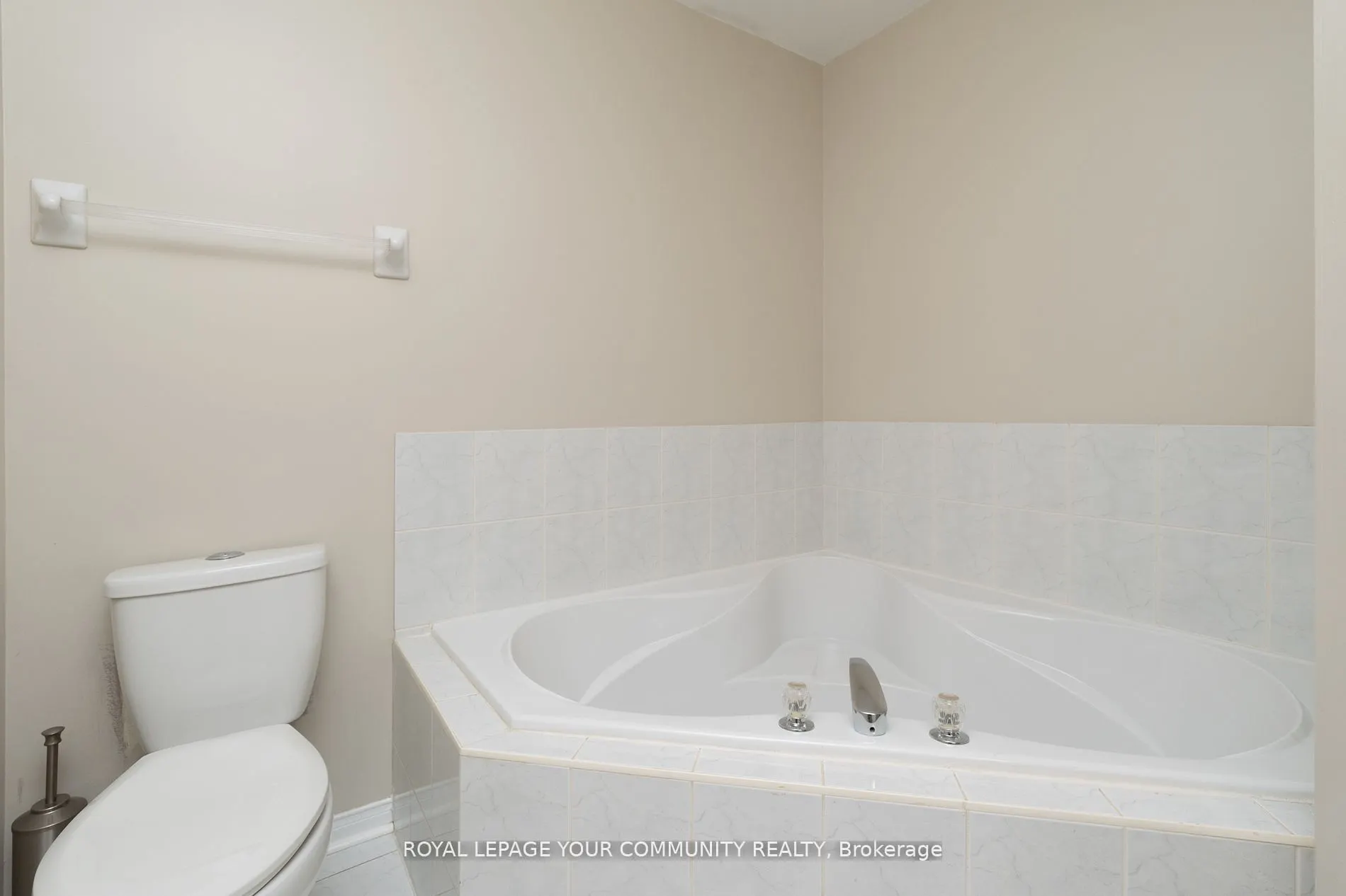 86 Corkwood Crescent