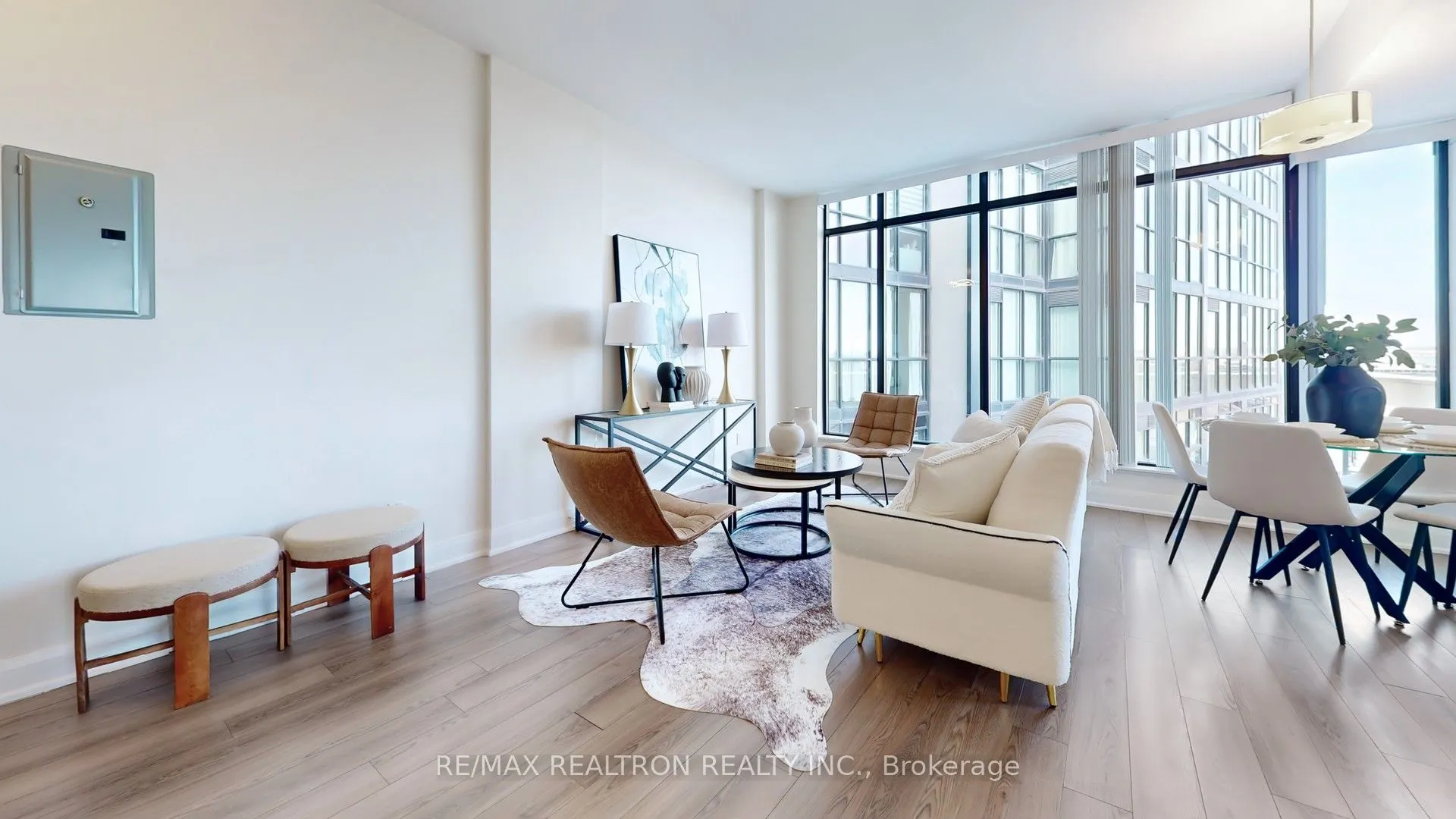 2900 Highway No. 7, #305