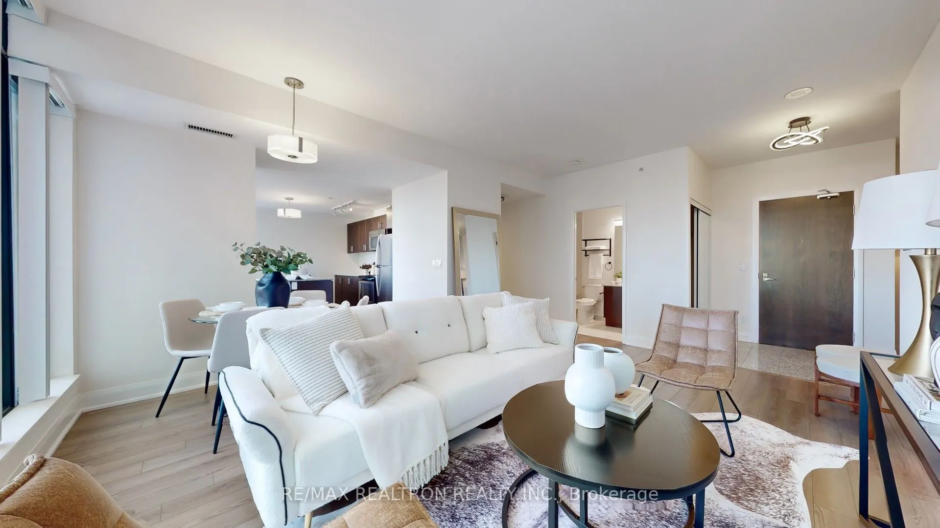 2900 Highway No. 7, #305