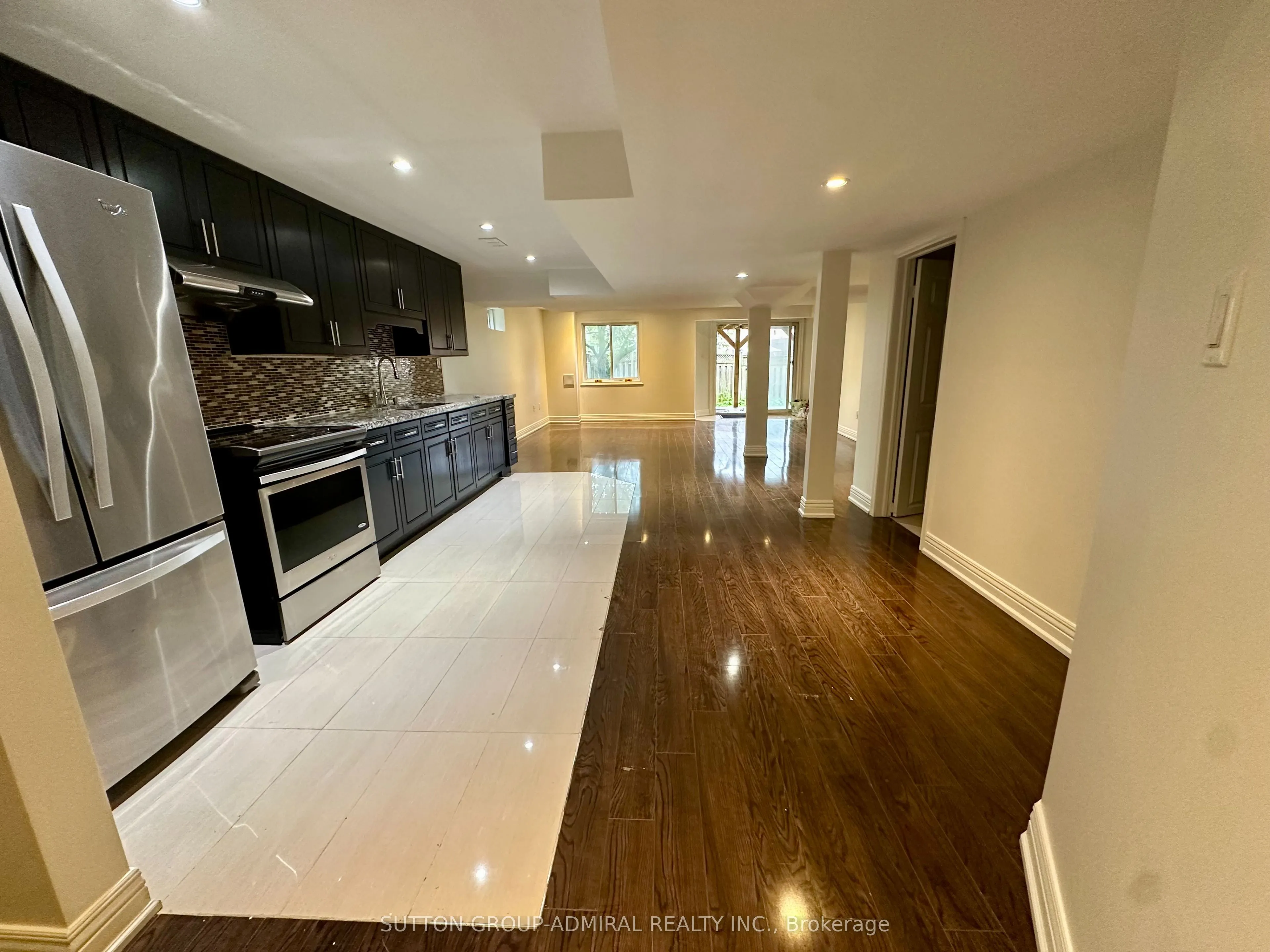 183 Ravineview Drive, #Basement