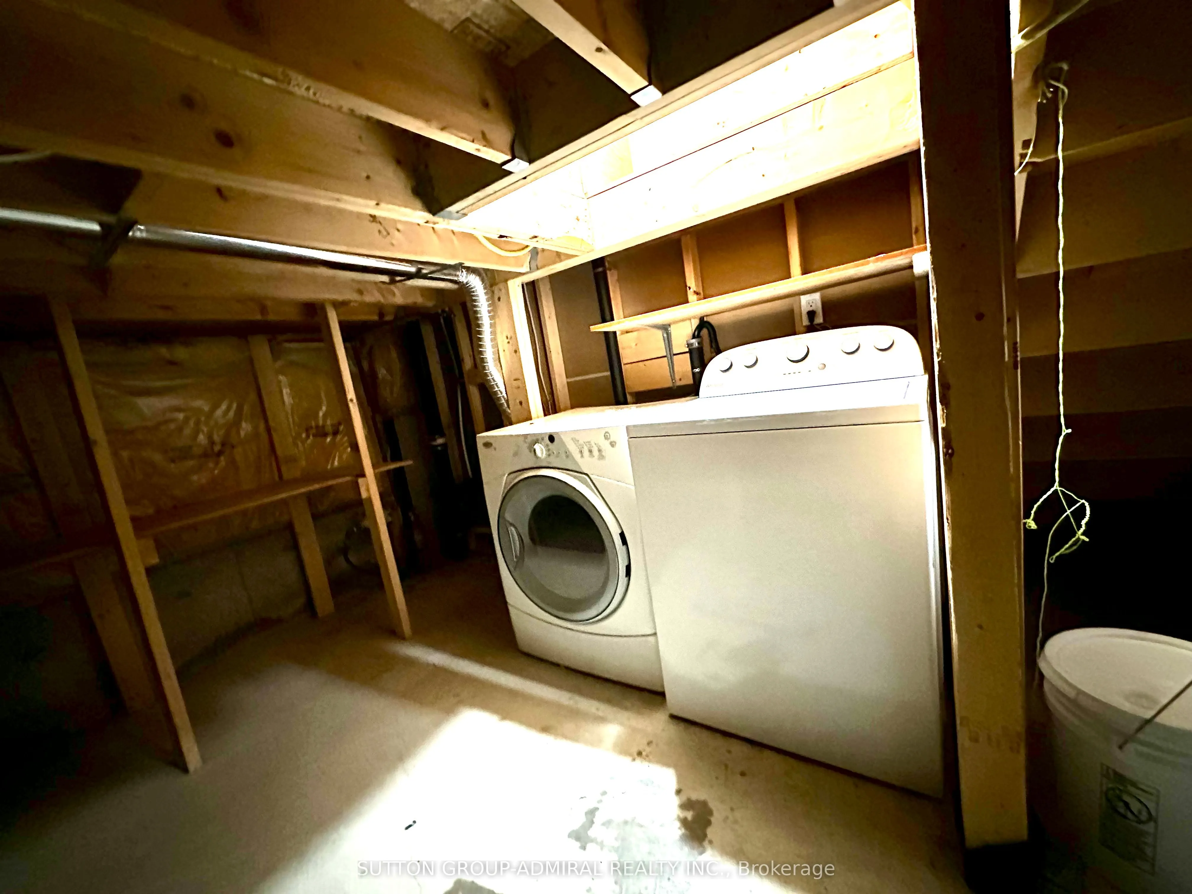183 Ravineview Drive, #Basement