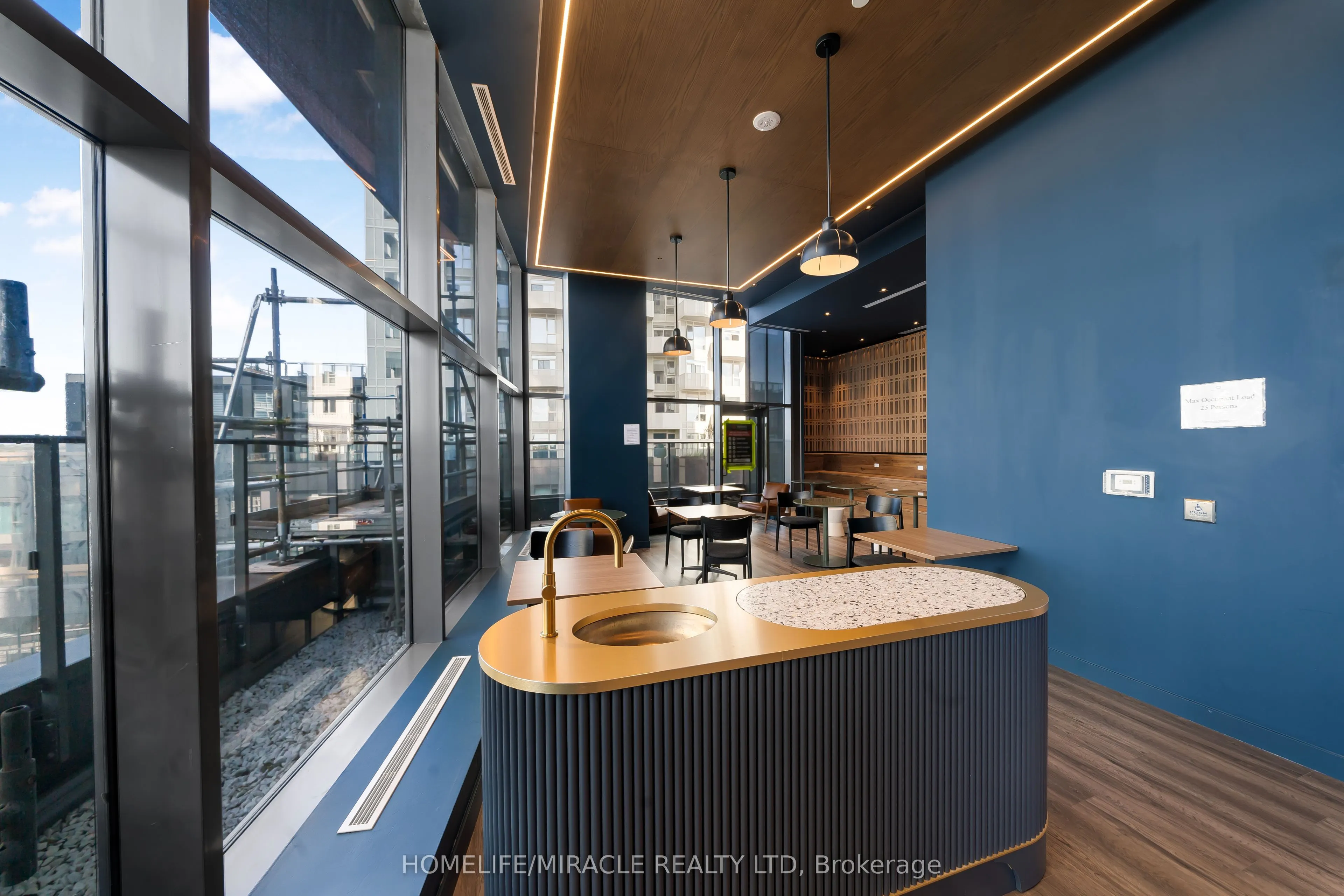 498 Caldari Road, #3
