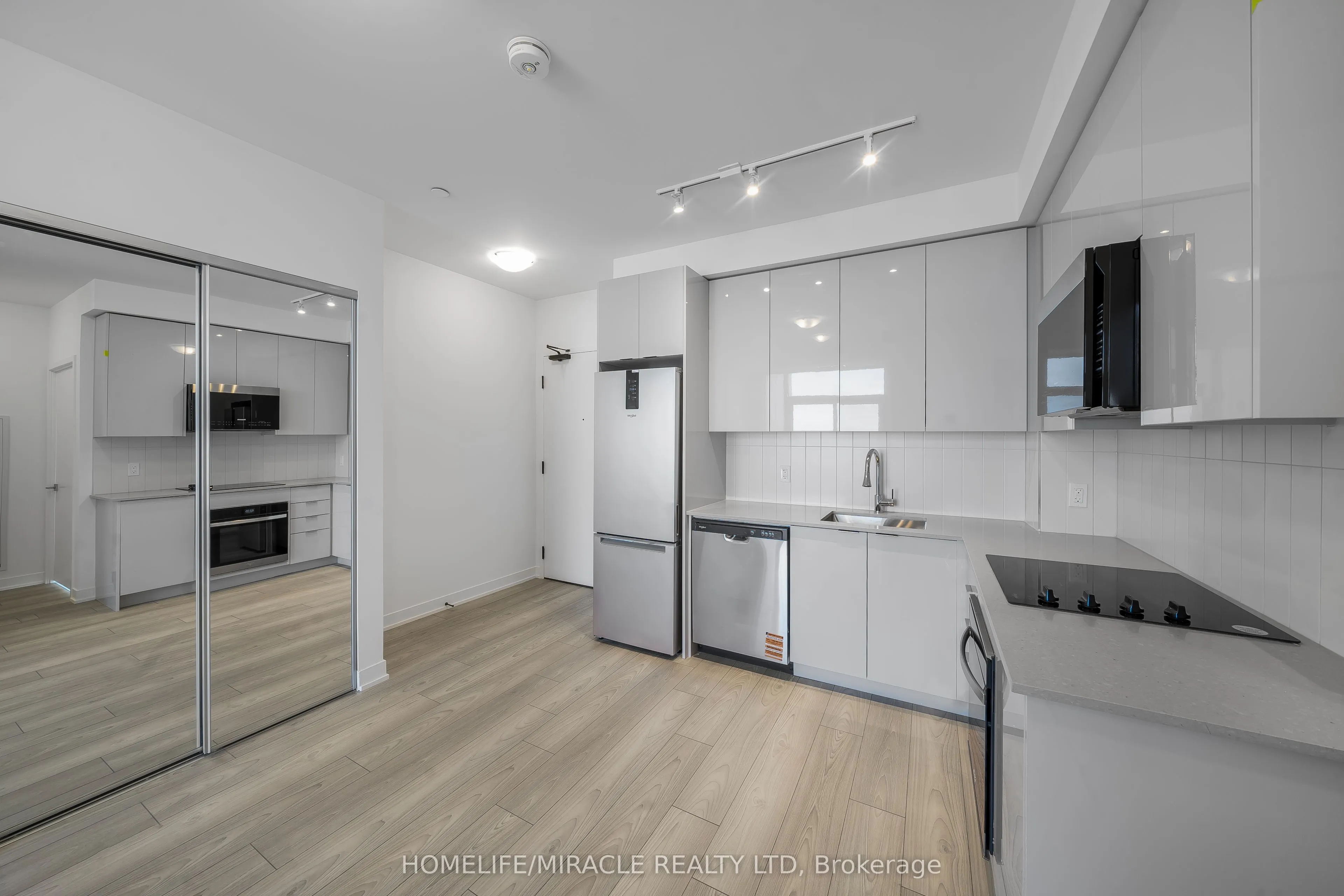 498 Caldari Road, #3