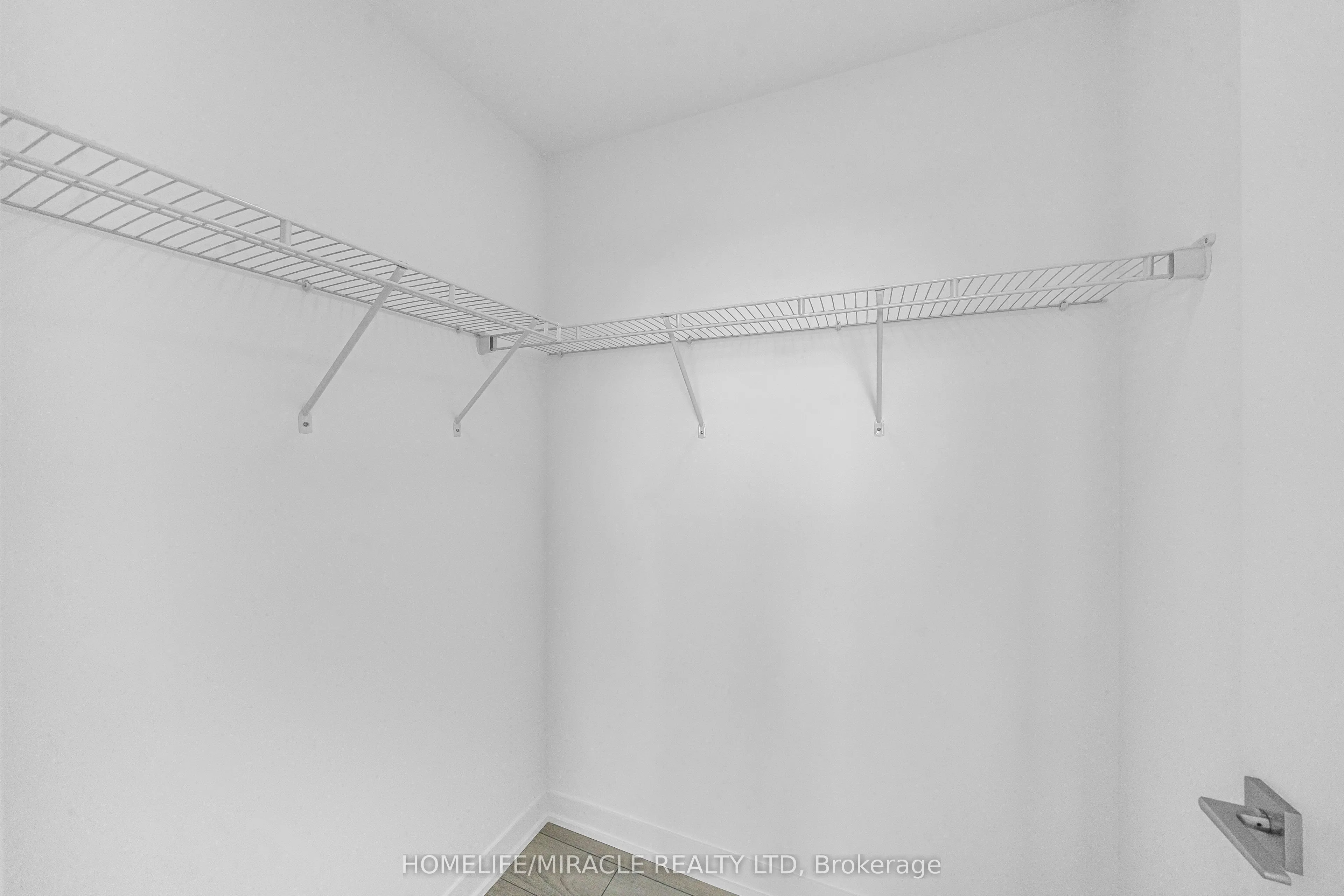 498 Caldari Road, #3