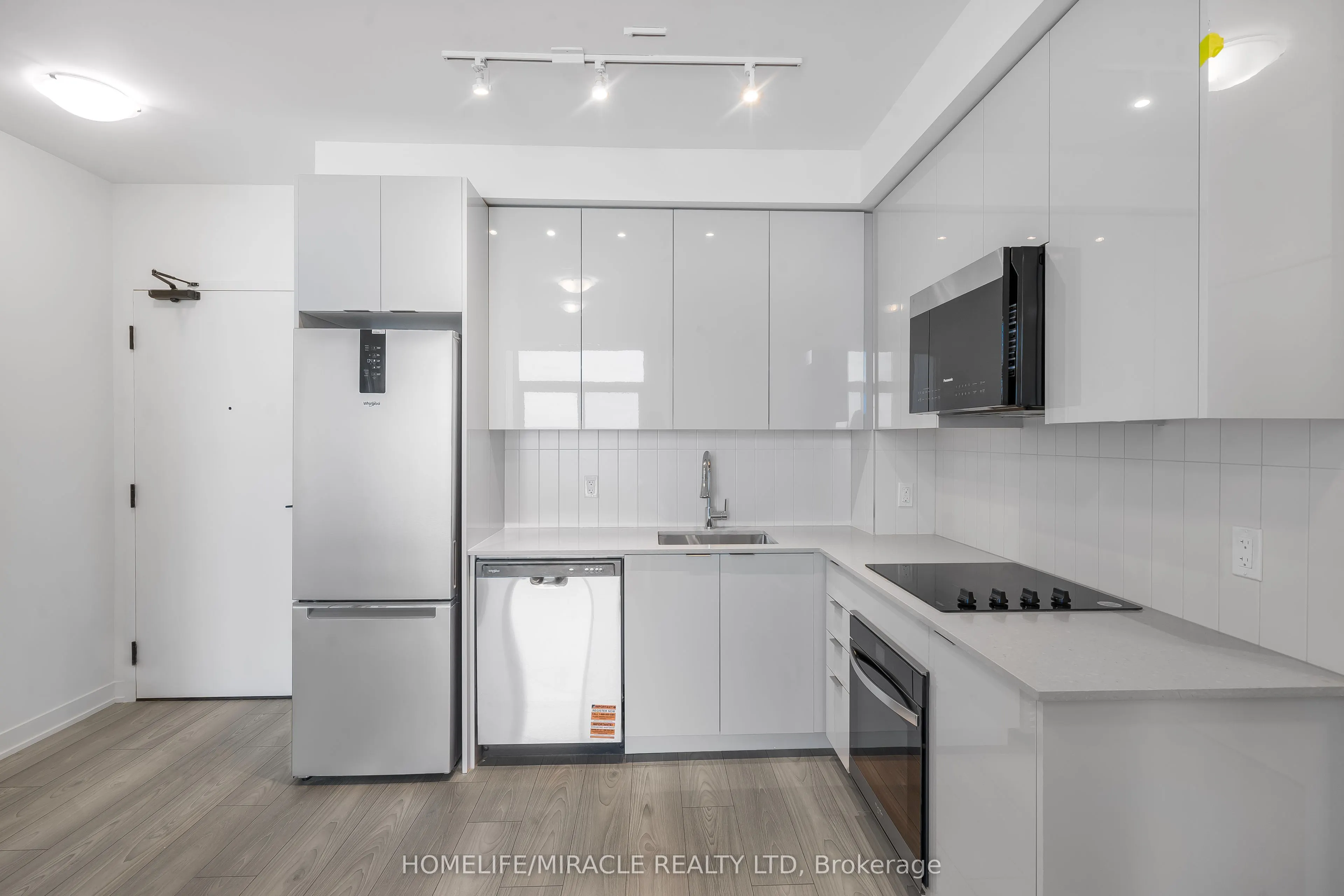 498 Caldari Road, #3