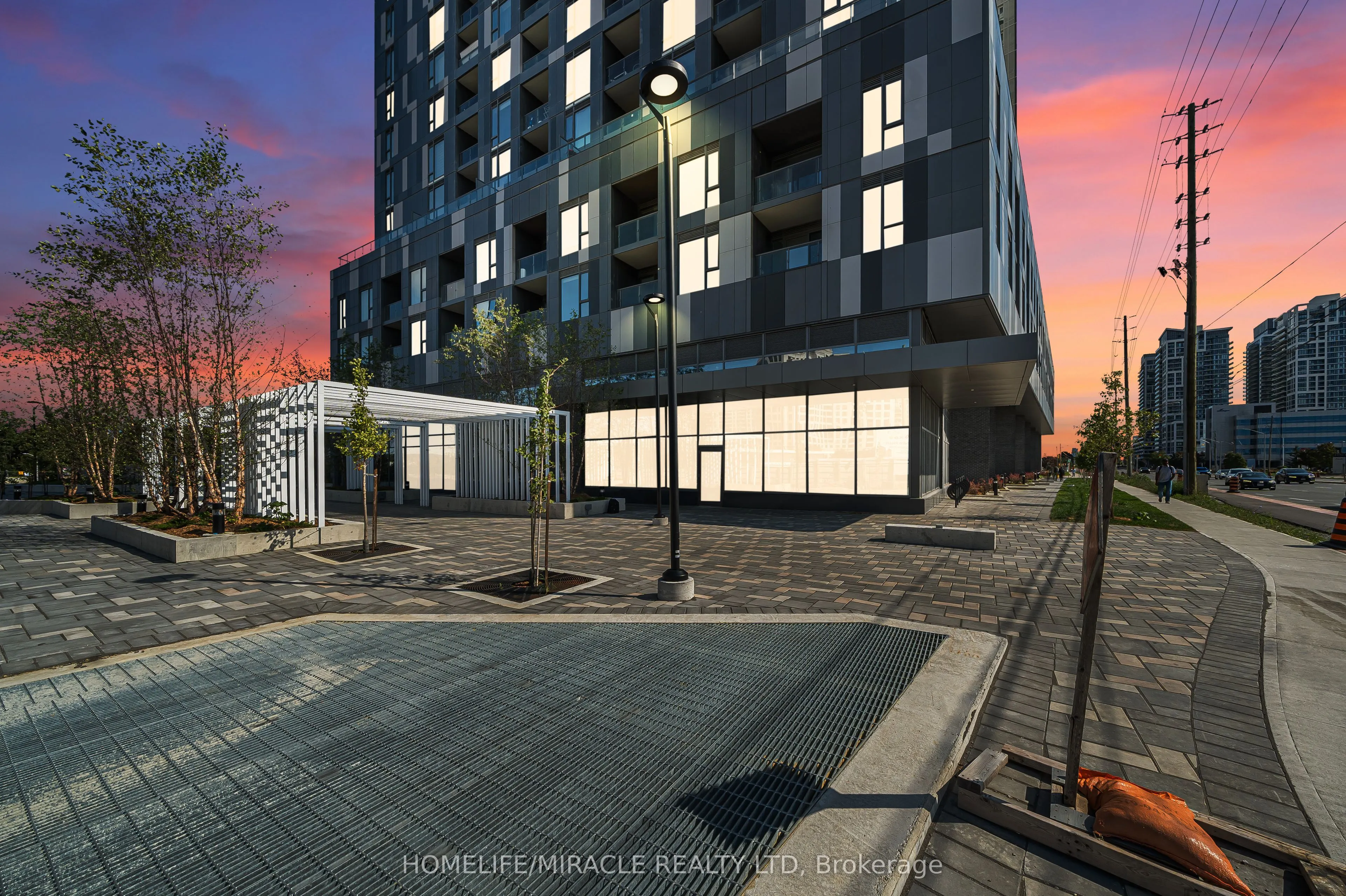 498 Caldari Road, #3