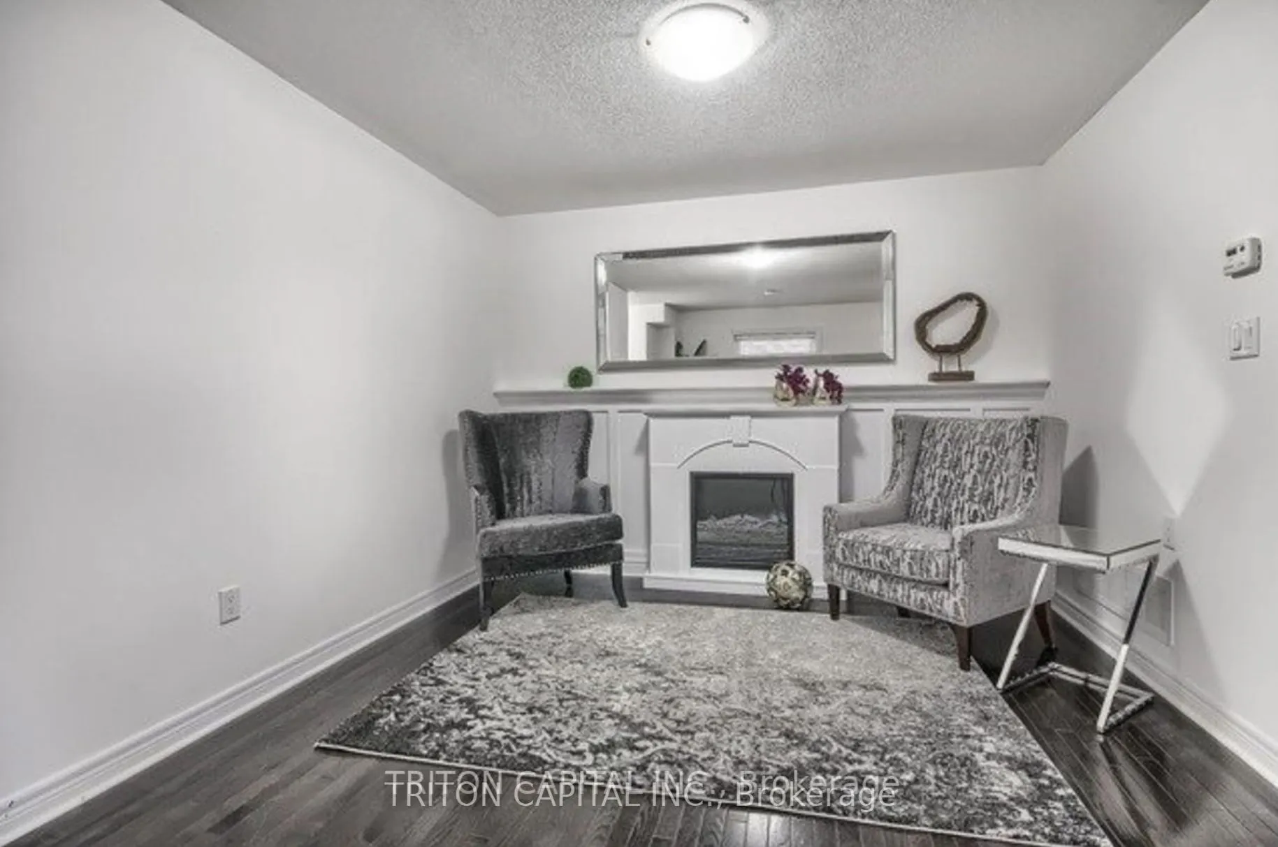 38 Four Seasons Crescent
