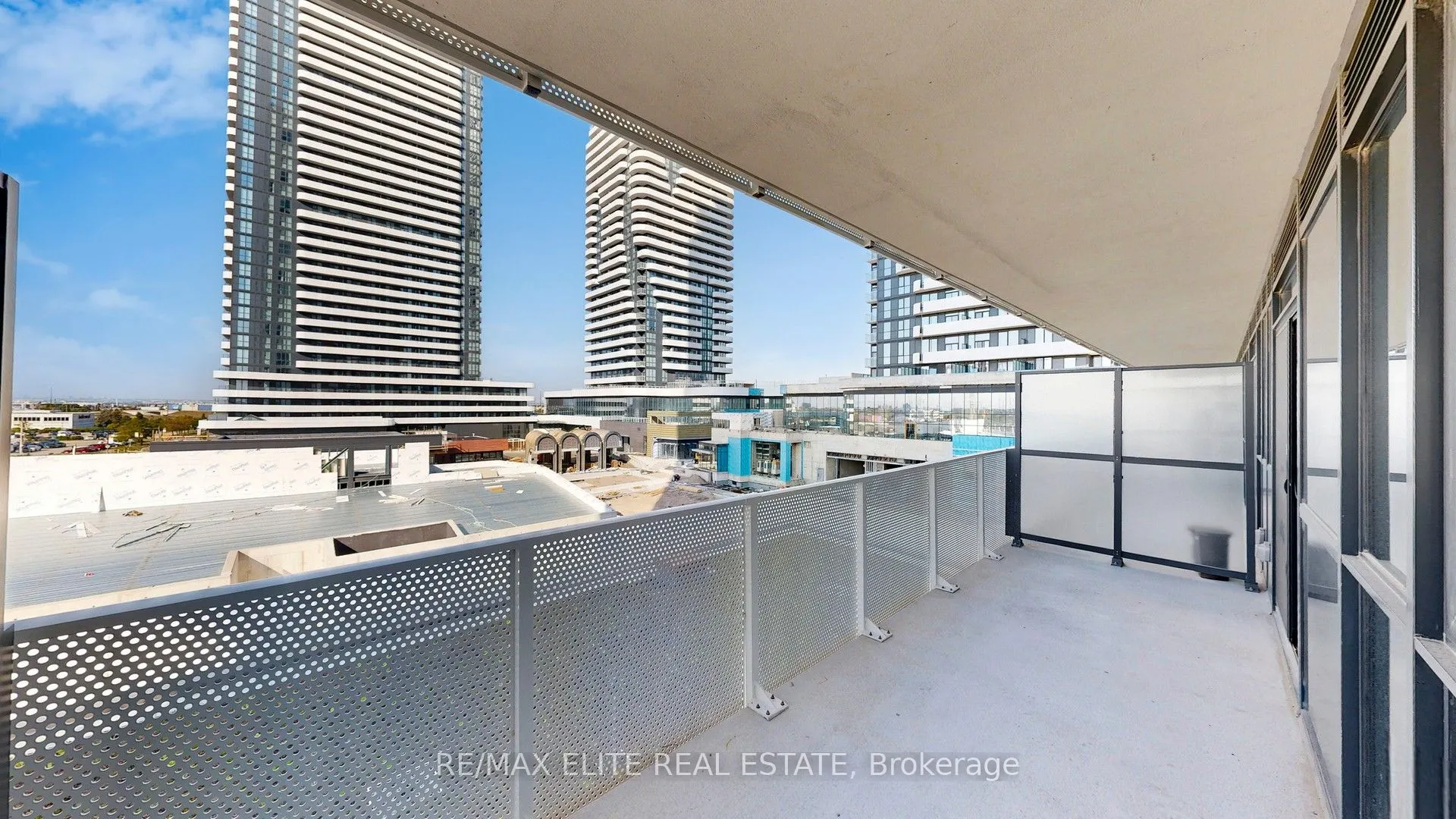 28 Interchange Way, #520