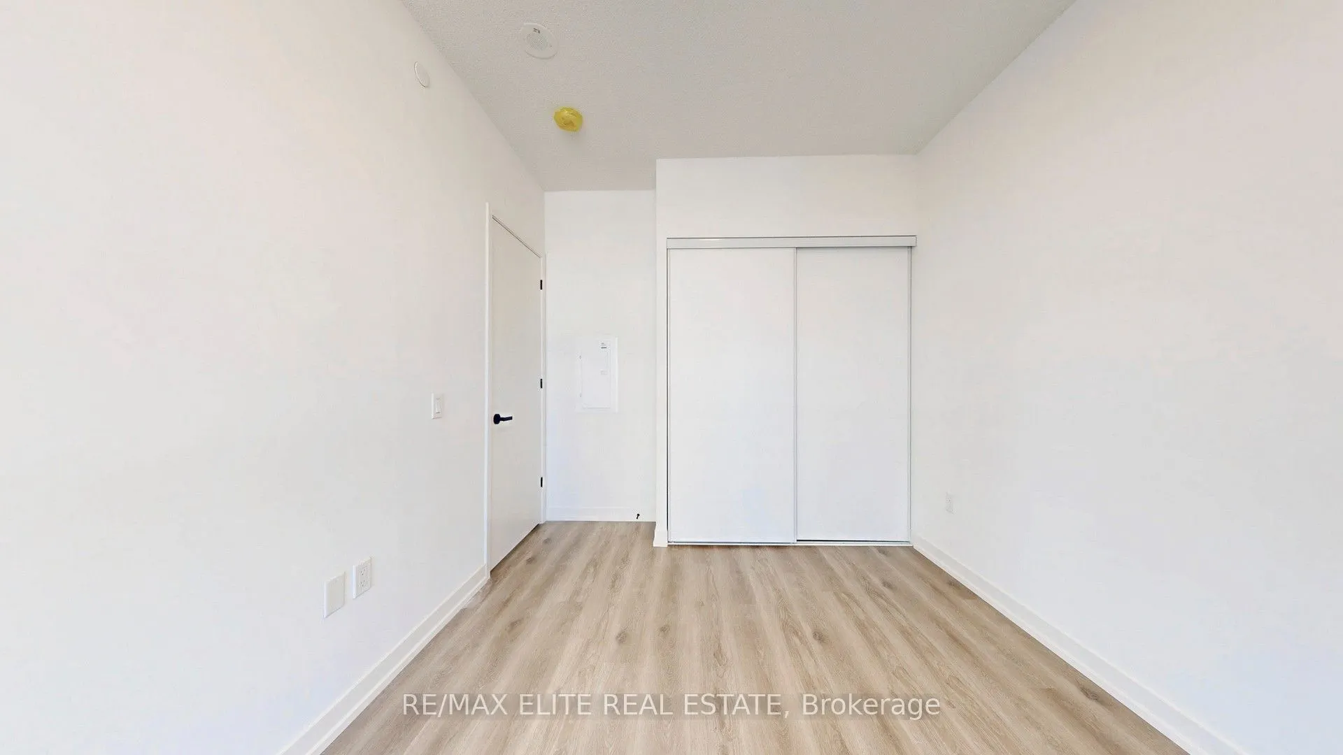 28 Interchange Way, #520