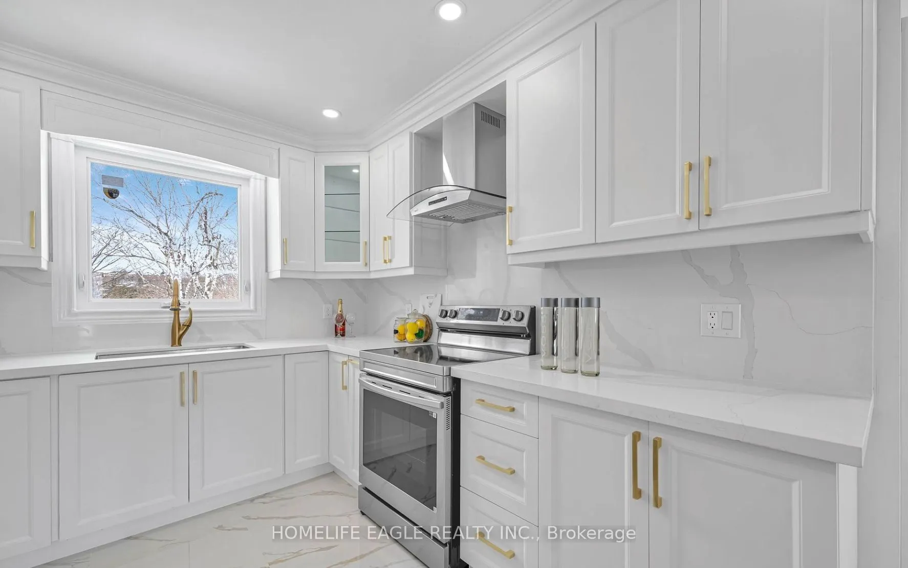 244 Simcoe Road
