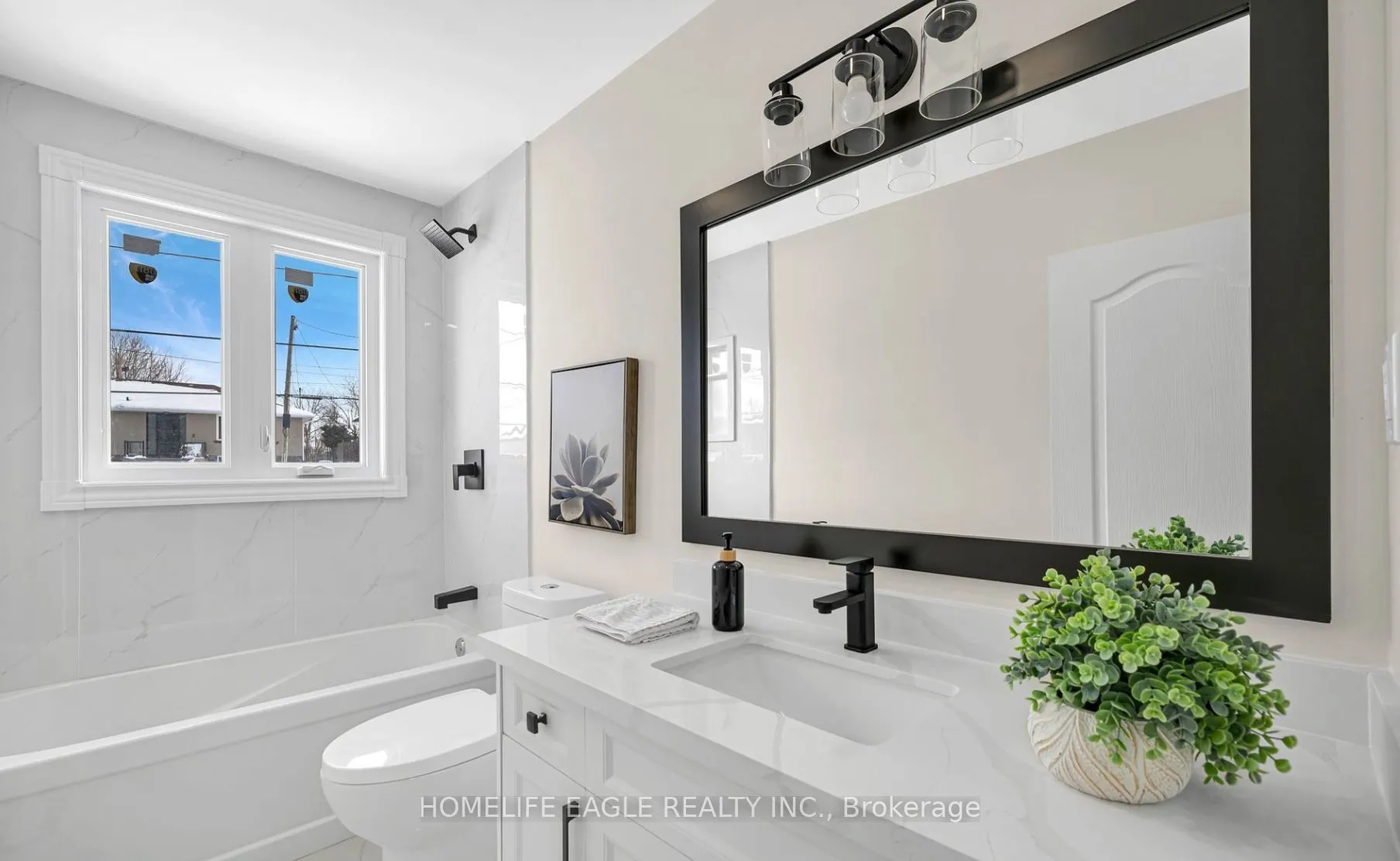 244 Simcoe Road