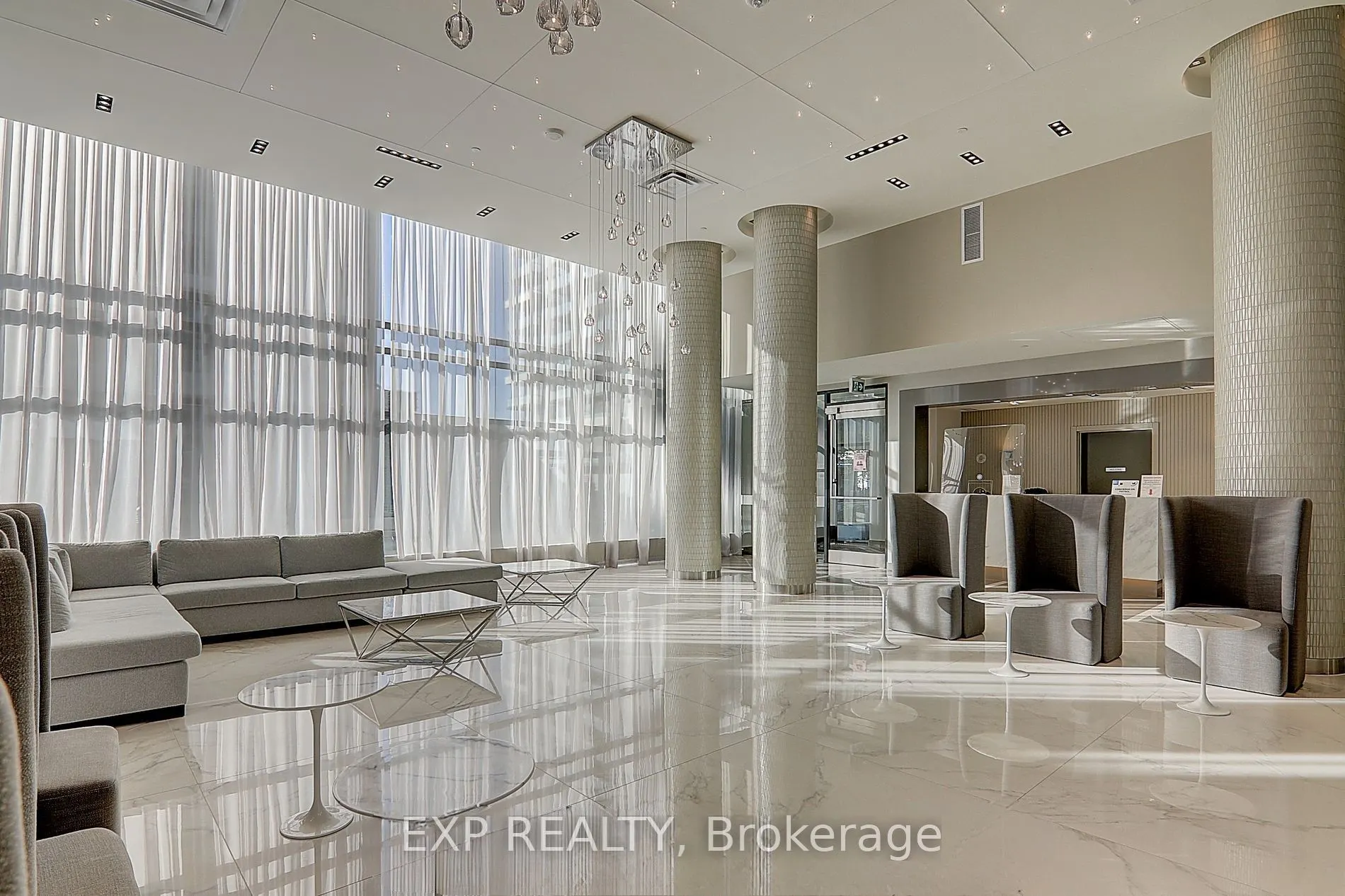 75 Oneida Crescent, #12