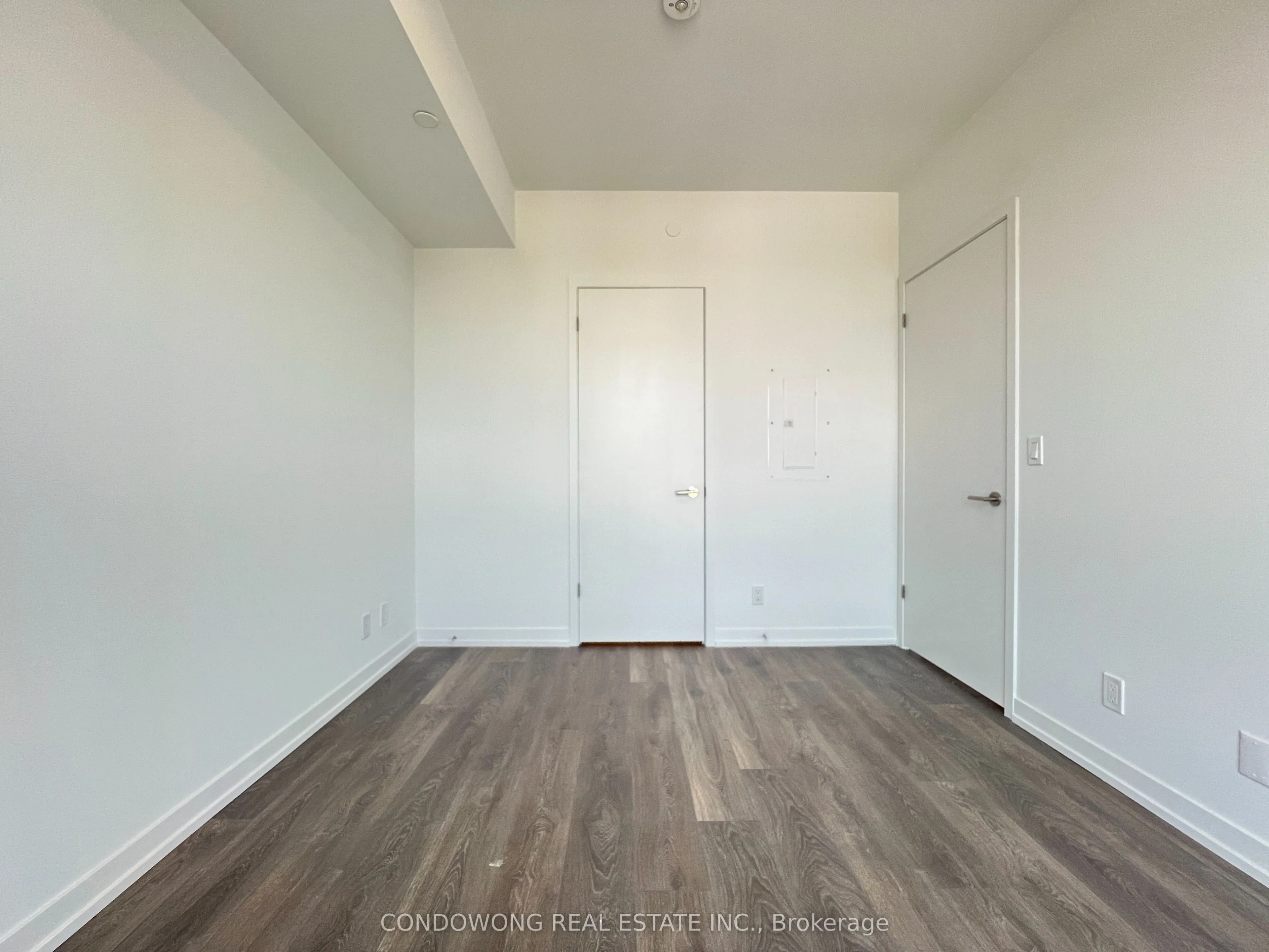 8 Beverley Glen Boulevard, #1202