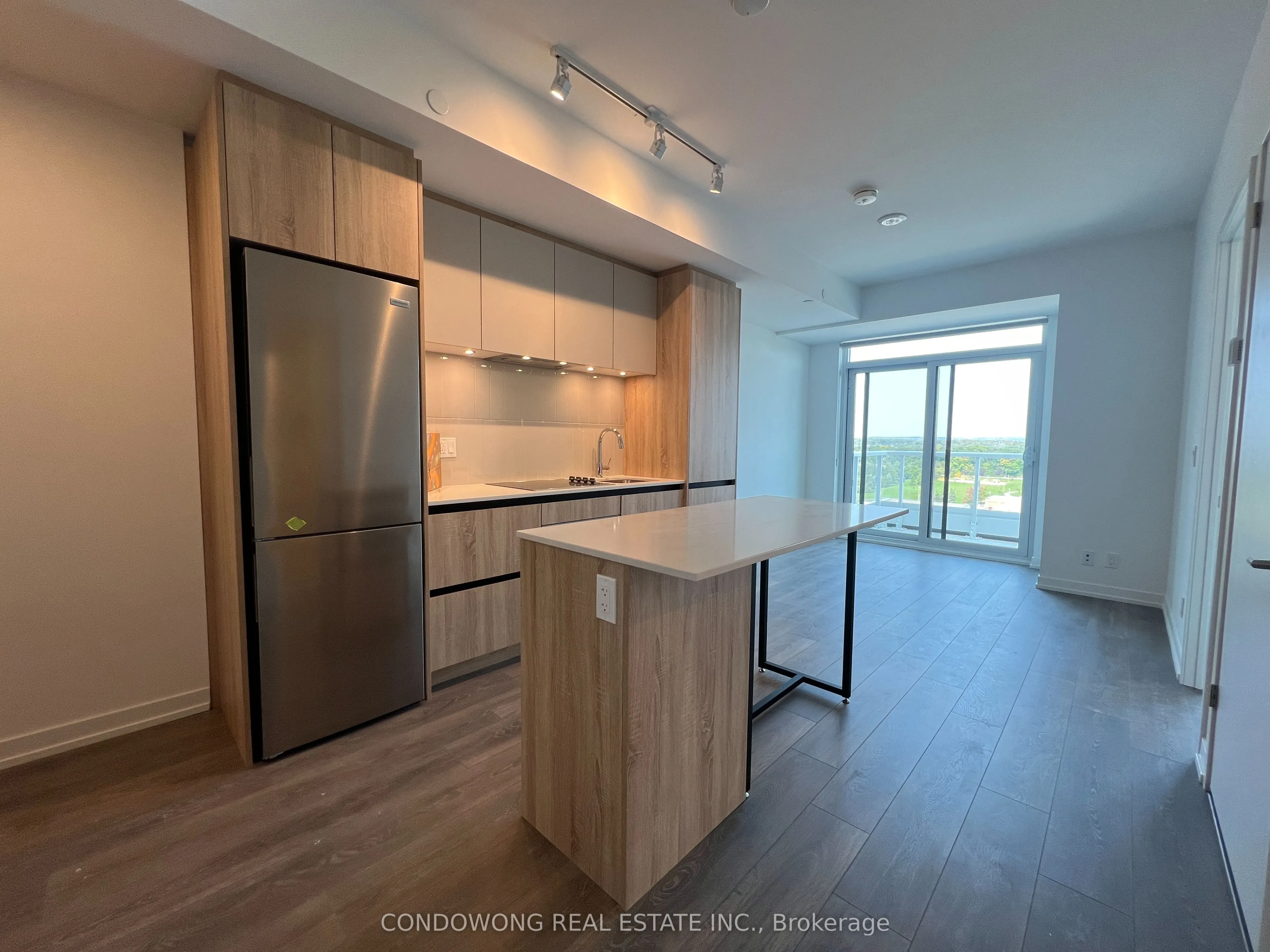 8 Beverley Glen Boulevard, #1202