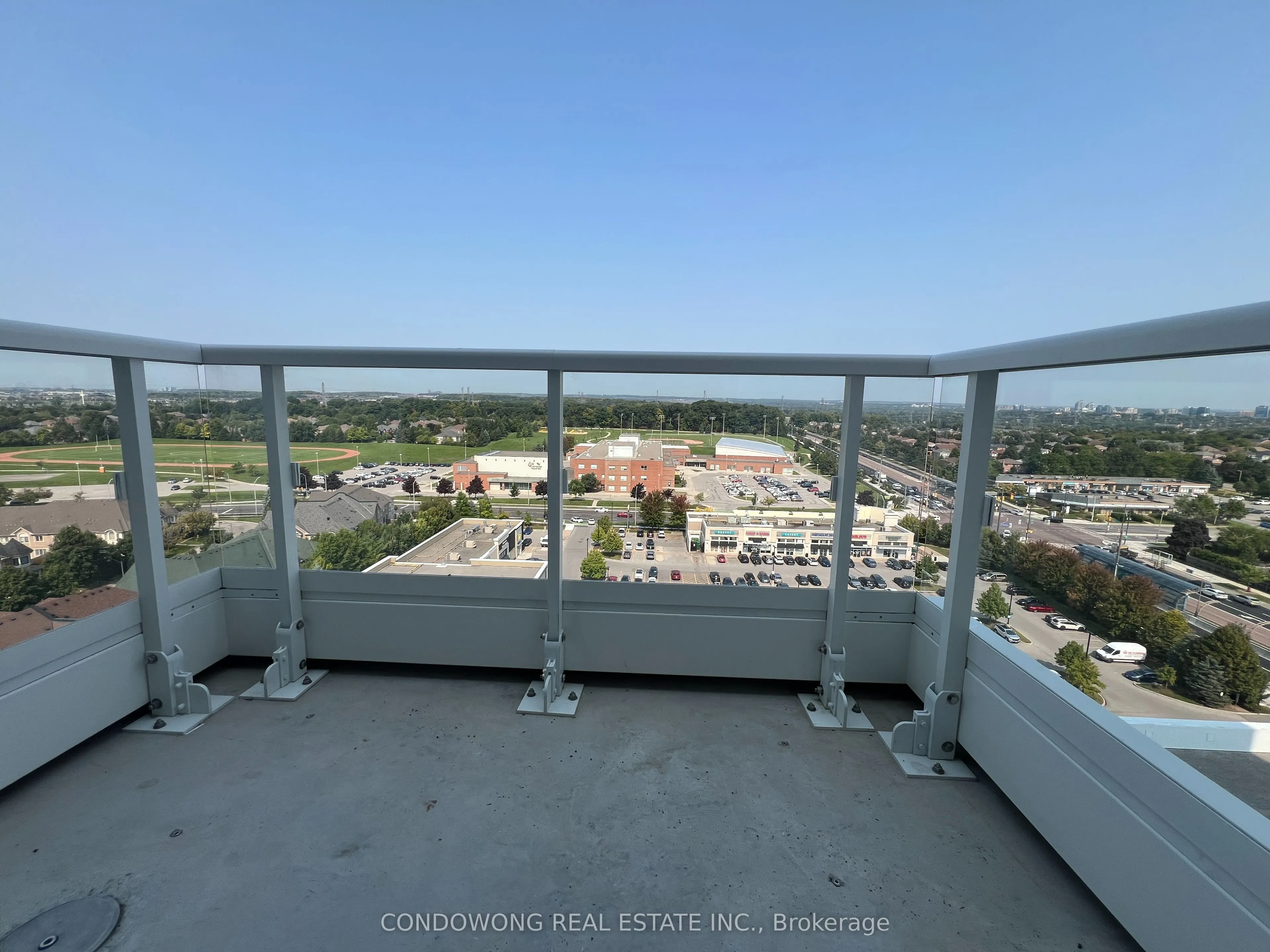 8 Beverley Glen Boulevard, #1202