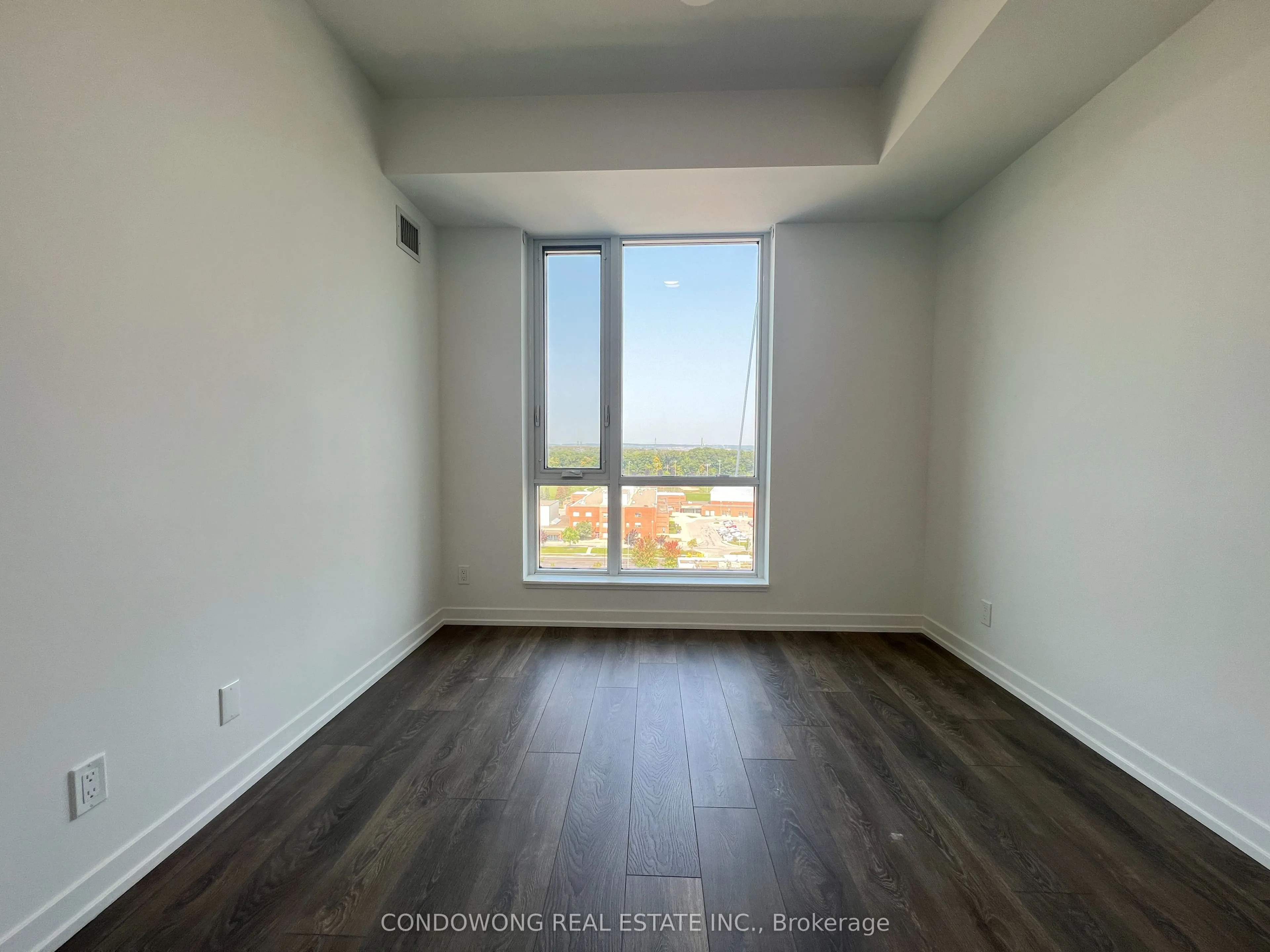 8 Beverley Glen Boulevard, #1202