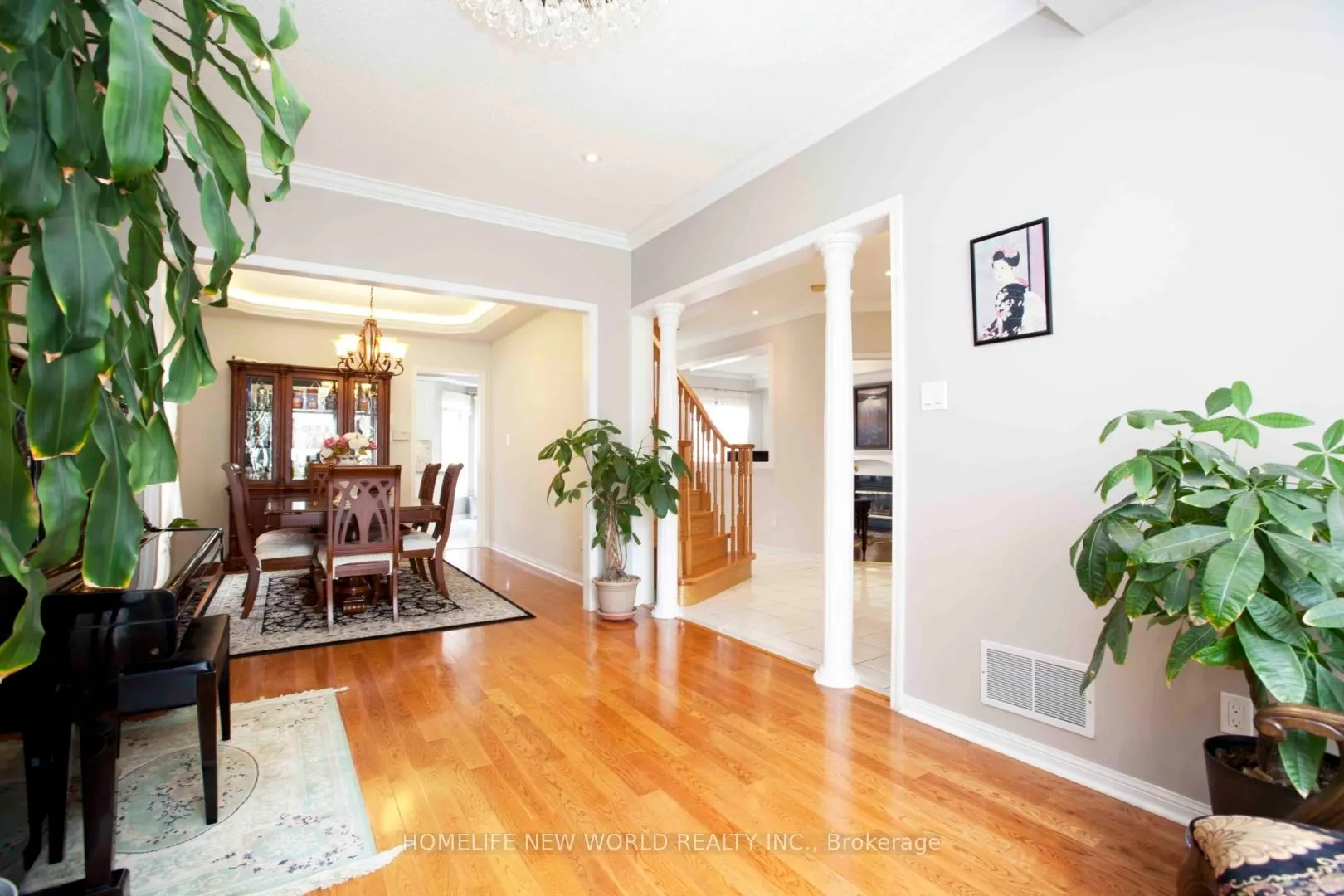 8 Grover Hill Avenue