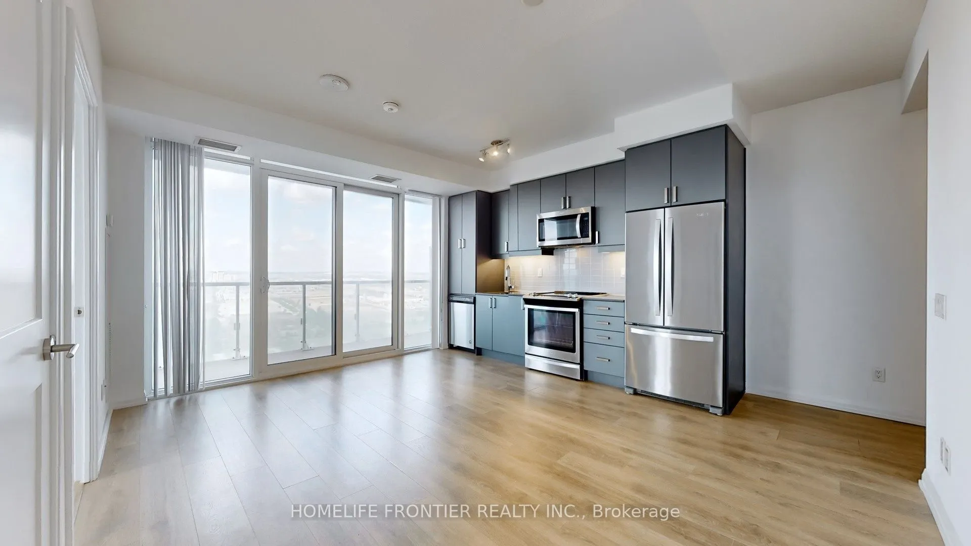 7895 Jane Street, #3313
