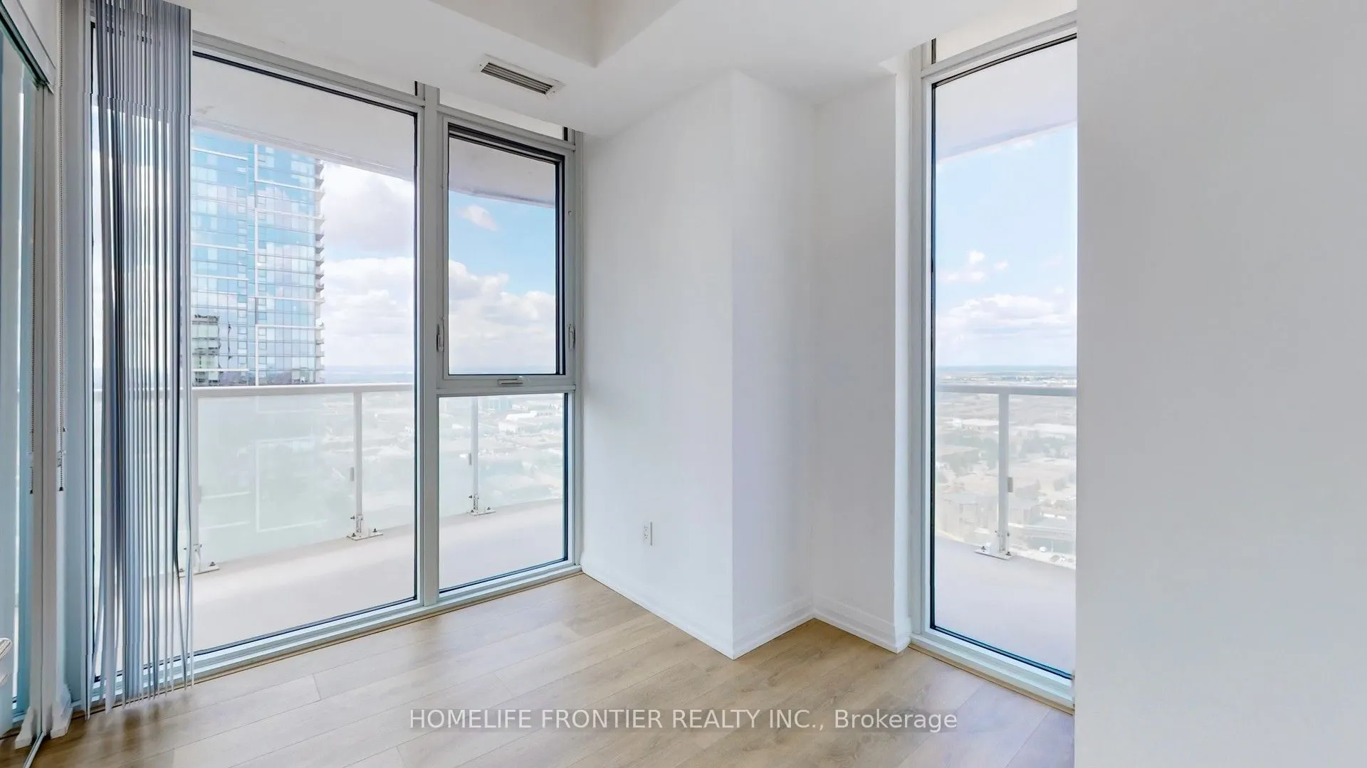 7895 Jane Street, #3313