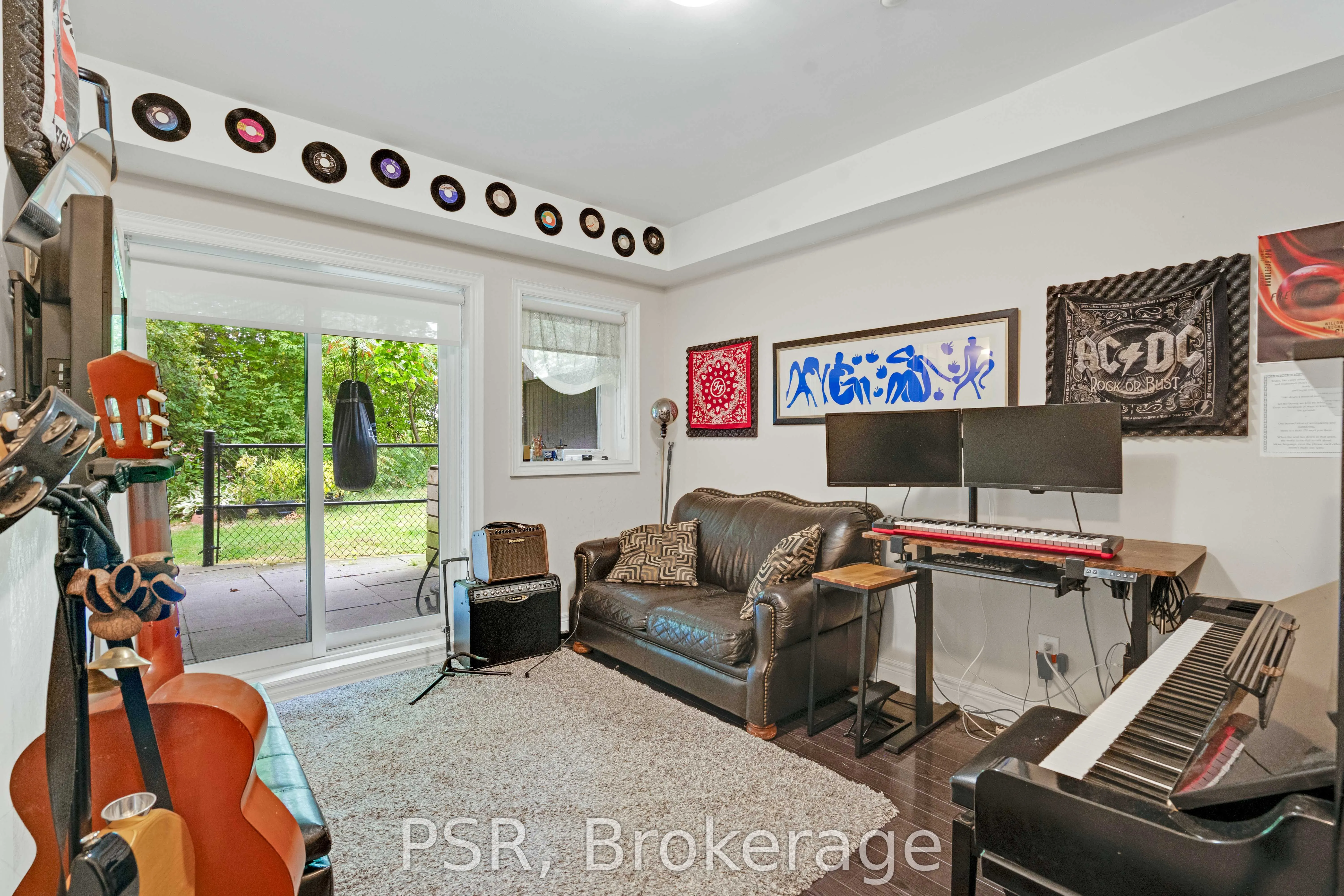 117 Powseland Crescent, #50