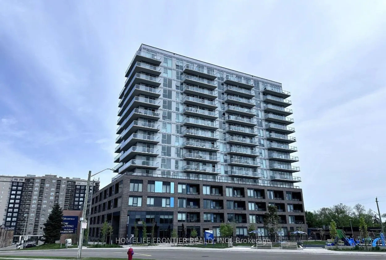 185 Deerfield Road, #208