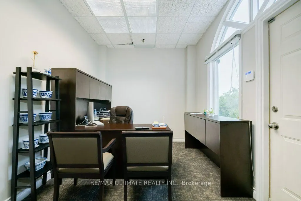 345 Renfrew Drive, #201