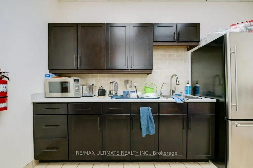 345 Renfrew Drive, #201