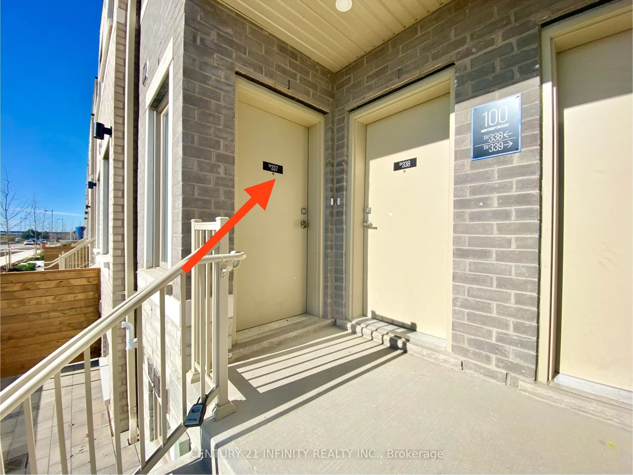 100 Honeycrisp Crescent, #337
