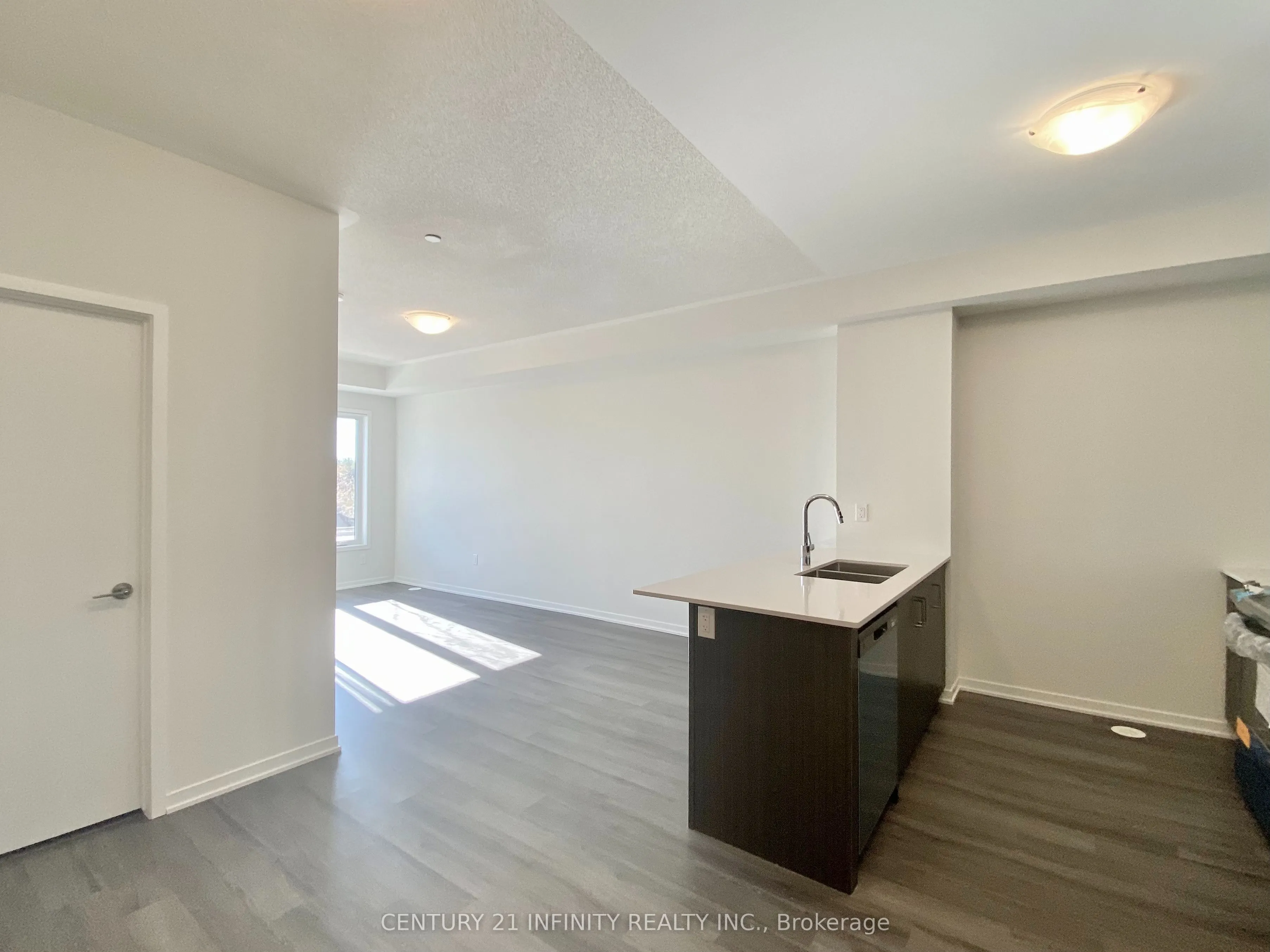 100 Honeycrisp Crescent, #337