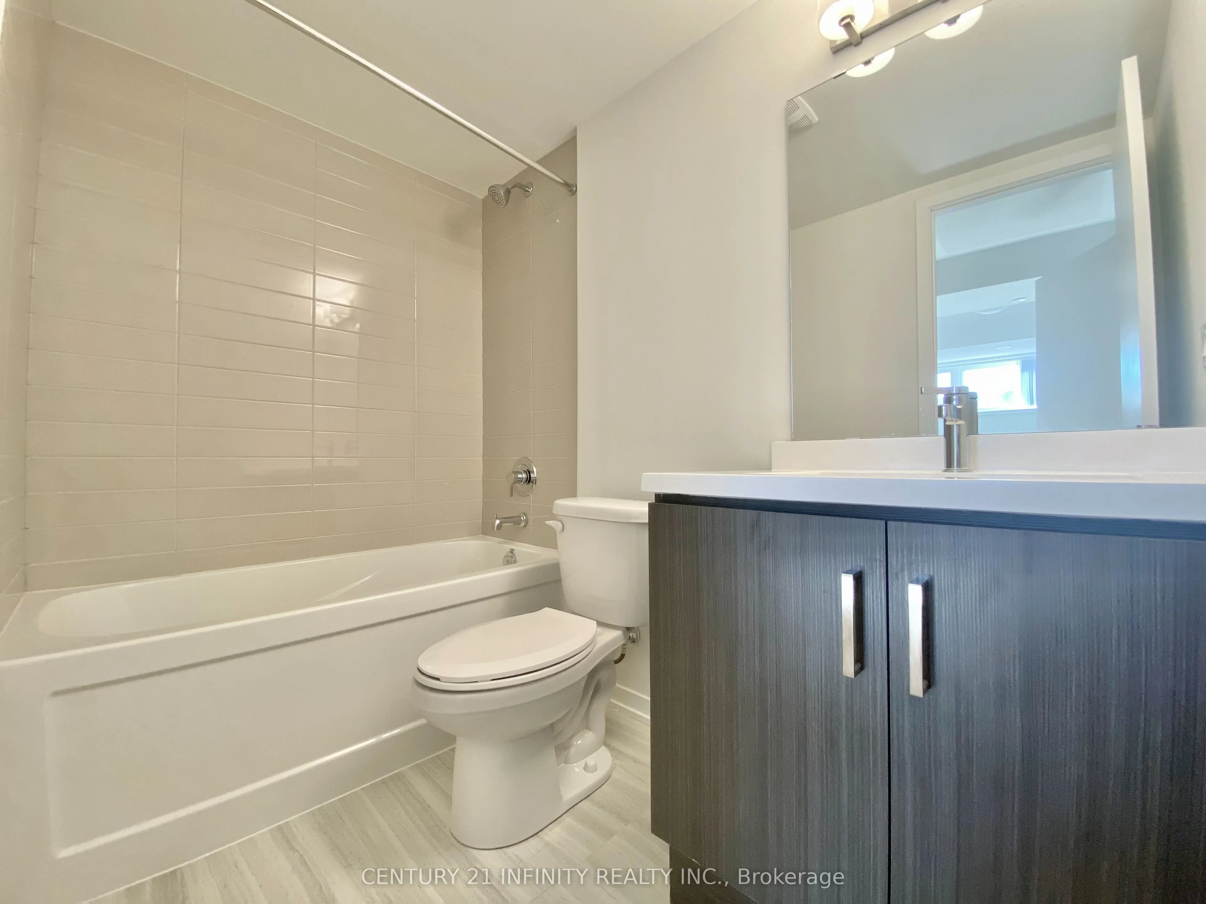 100 Honeycrisp Crescent, #337