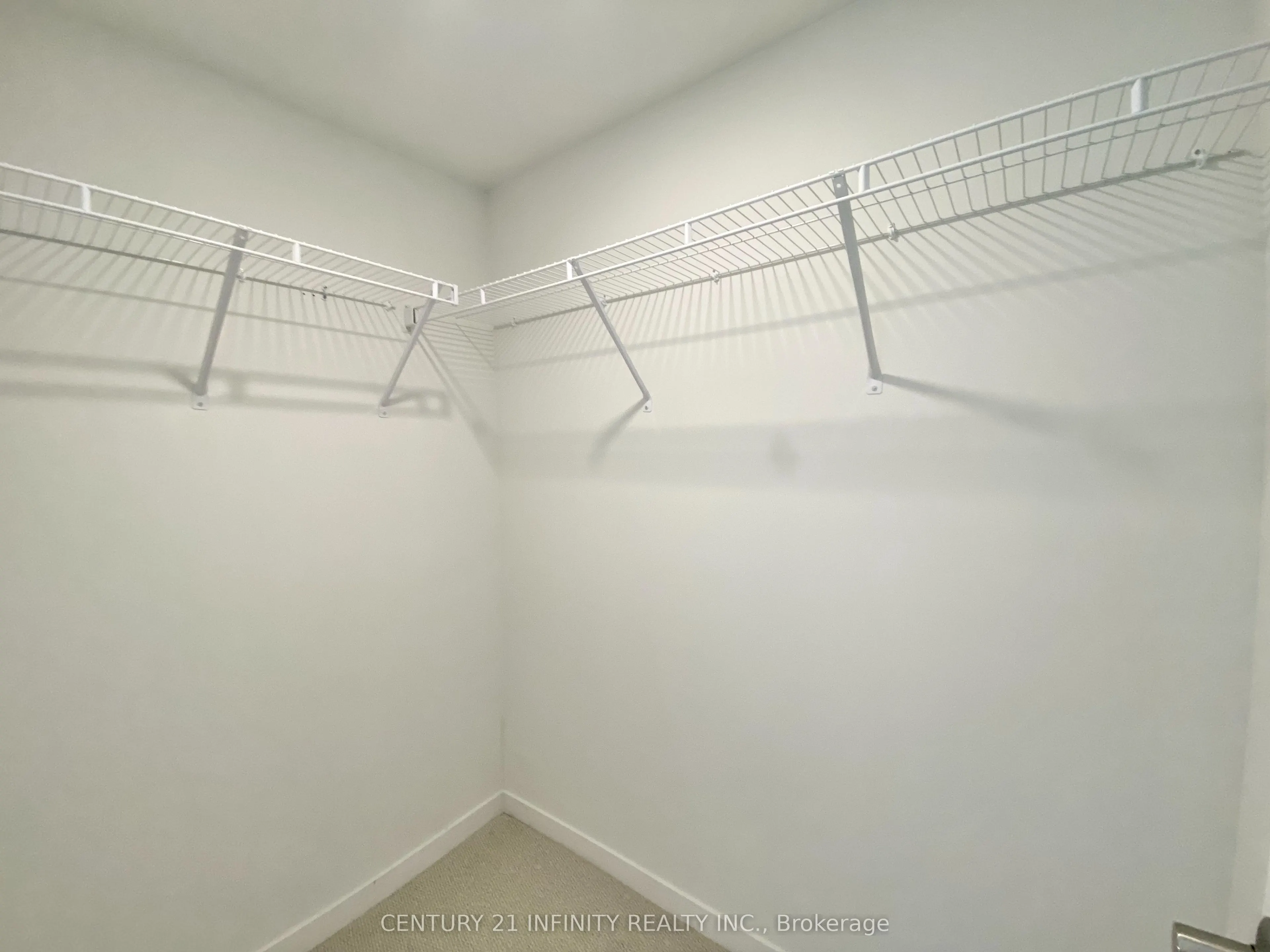 100 Honeycrisp Crescent, #337