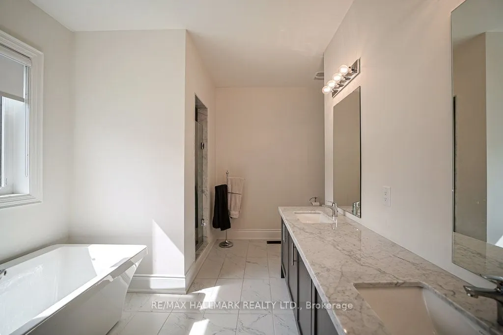 25 Kentledge Avenue