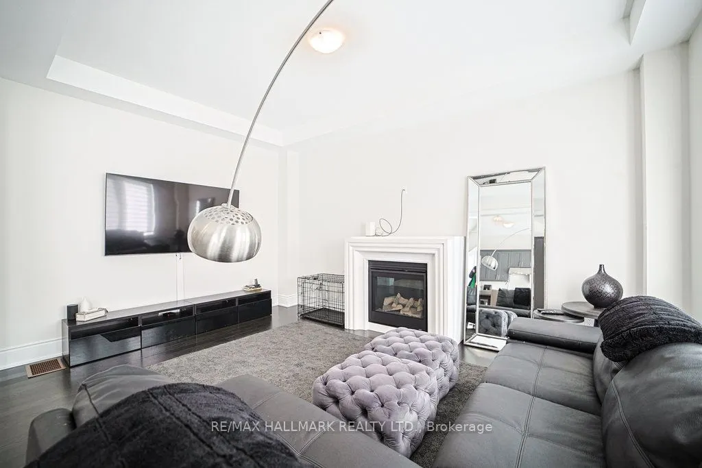 25 Kentledge Avenue