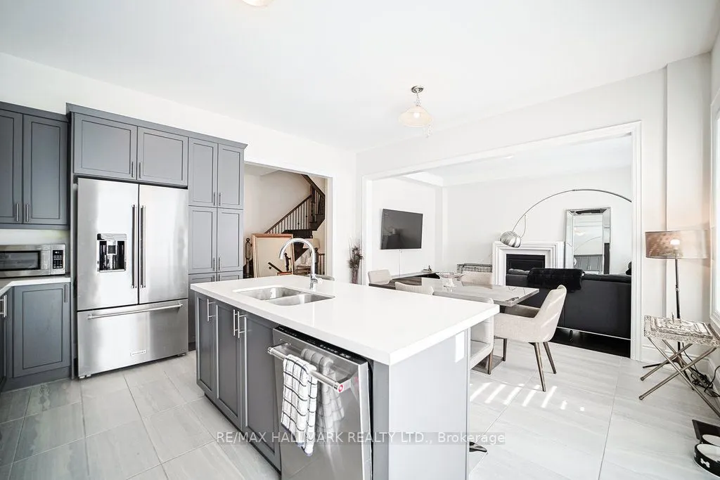 25 Kentledge Avenue