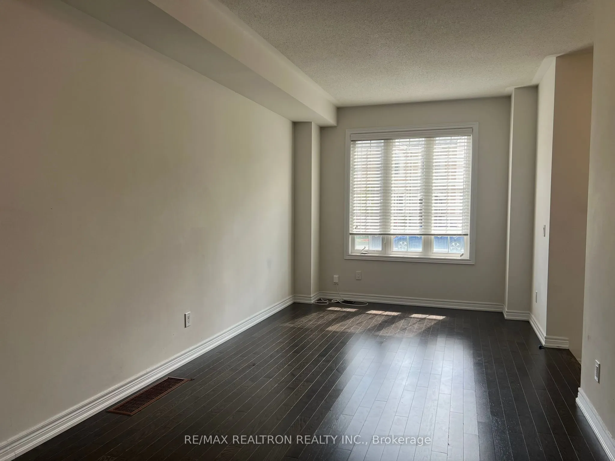 194 Northvale Road, #Upper